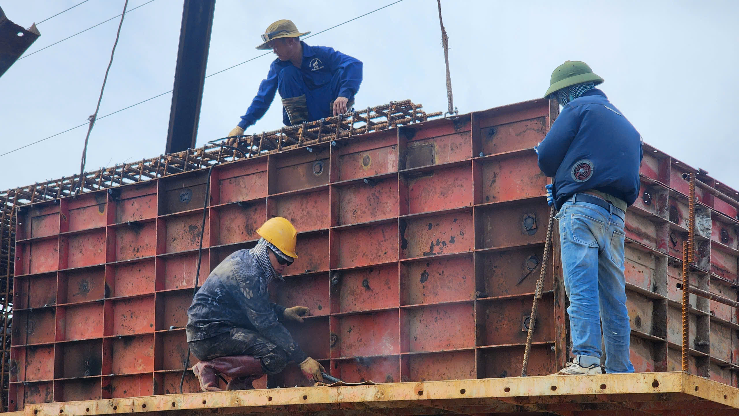 Dự án cầu hơn 2.000 tỷ đồng ở Bắc Ninh thi công ra sao?- Ảnh 3. Dự án cầu hơn 2.000 tỷ đồng ở Bắc Ninh thi công ra sao?- Ảnh 3.