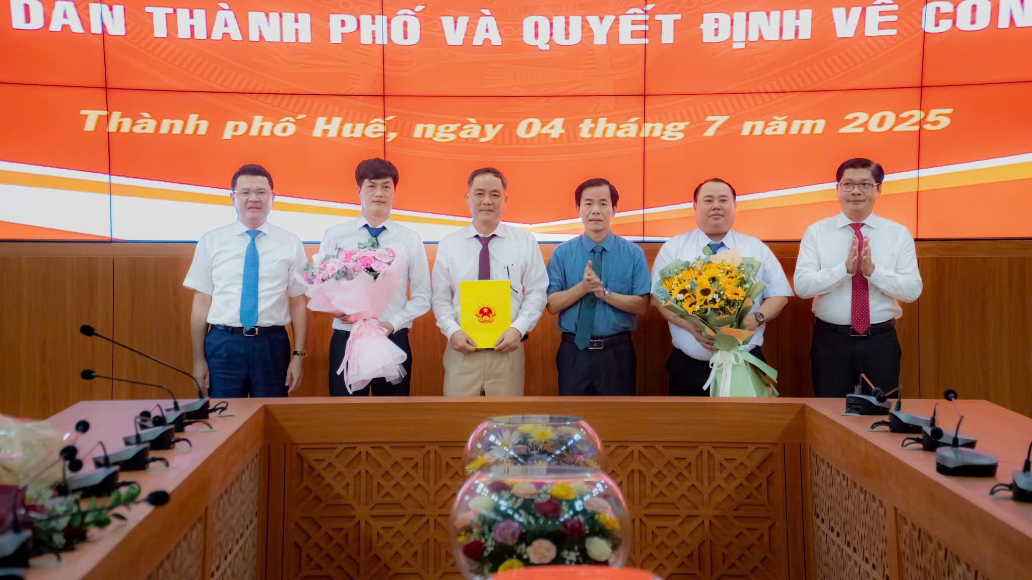 Ban quản lý dự án khu vực thuộc UBND TP Huế có giám đốc mới- Ảnh 4. Ban quản lý dự án khu vực thuộc UBND TP Huế có giám đốc mới- Ảnh 4.