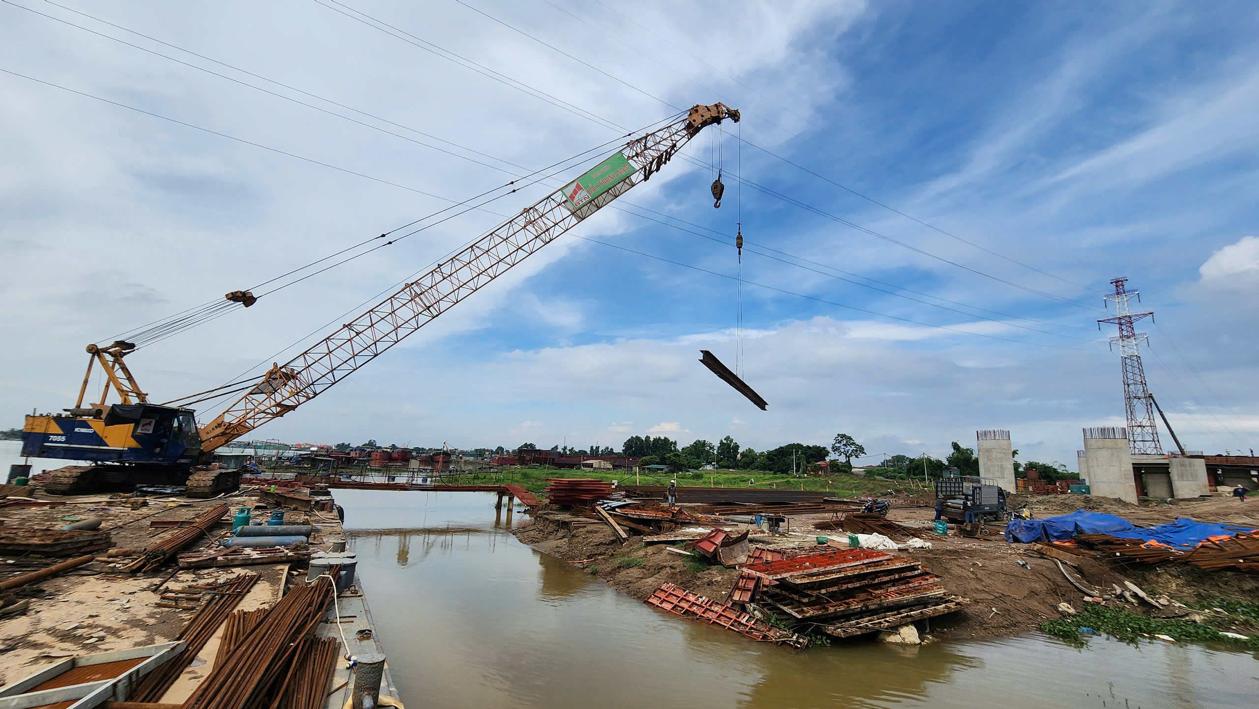 Dự án cầu hơn 2.000 tỷ đồng ở Bắc Ninh thi công ra sao?- Ảnh 4. Dự án cầu hơn 2.000 tỷ đồng ở Bắc Ninh thi công ra sao?- Ảnh 4.