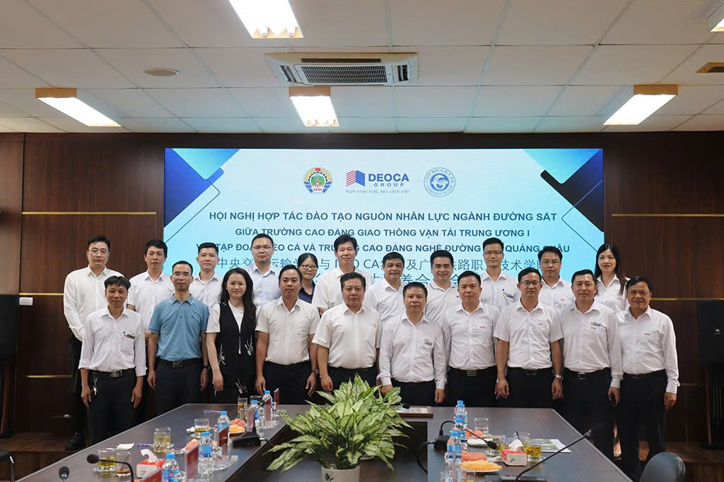 Đ&egrave;o Cả đẩy mạnh hợp t&aacute;c đ&agrave;o tạo nh&acirc;n lực về đường sắt tốc độ cao- Ảnh 2.