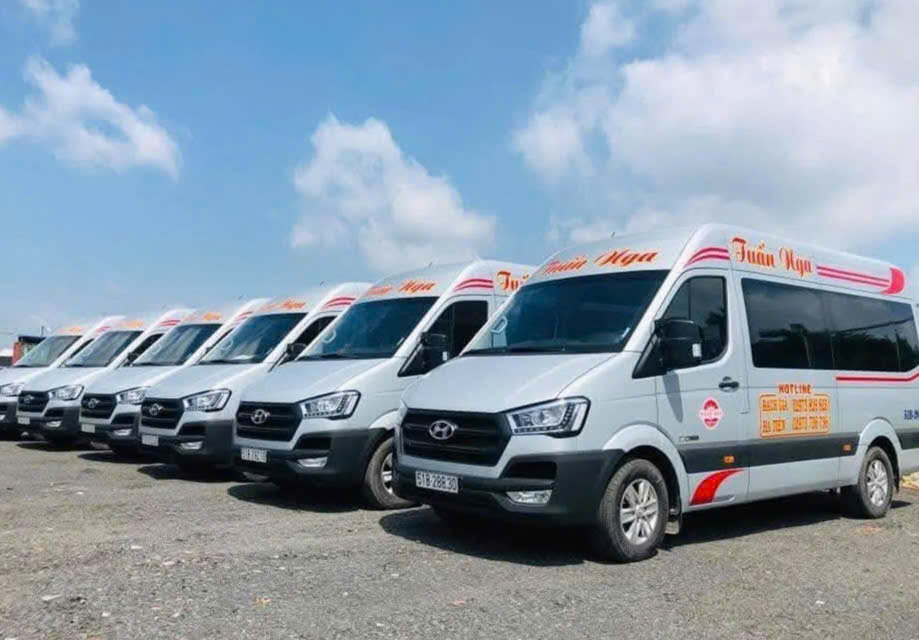 An Giang: Mở tuyến xe phục vụ c&aacute;n bộ, c&ocirc;ng chức từ Long Xuy&ecirc;n đến Rạch Gi&aacute; sau s&aacute;p nhập- Ảnh 2.