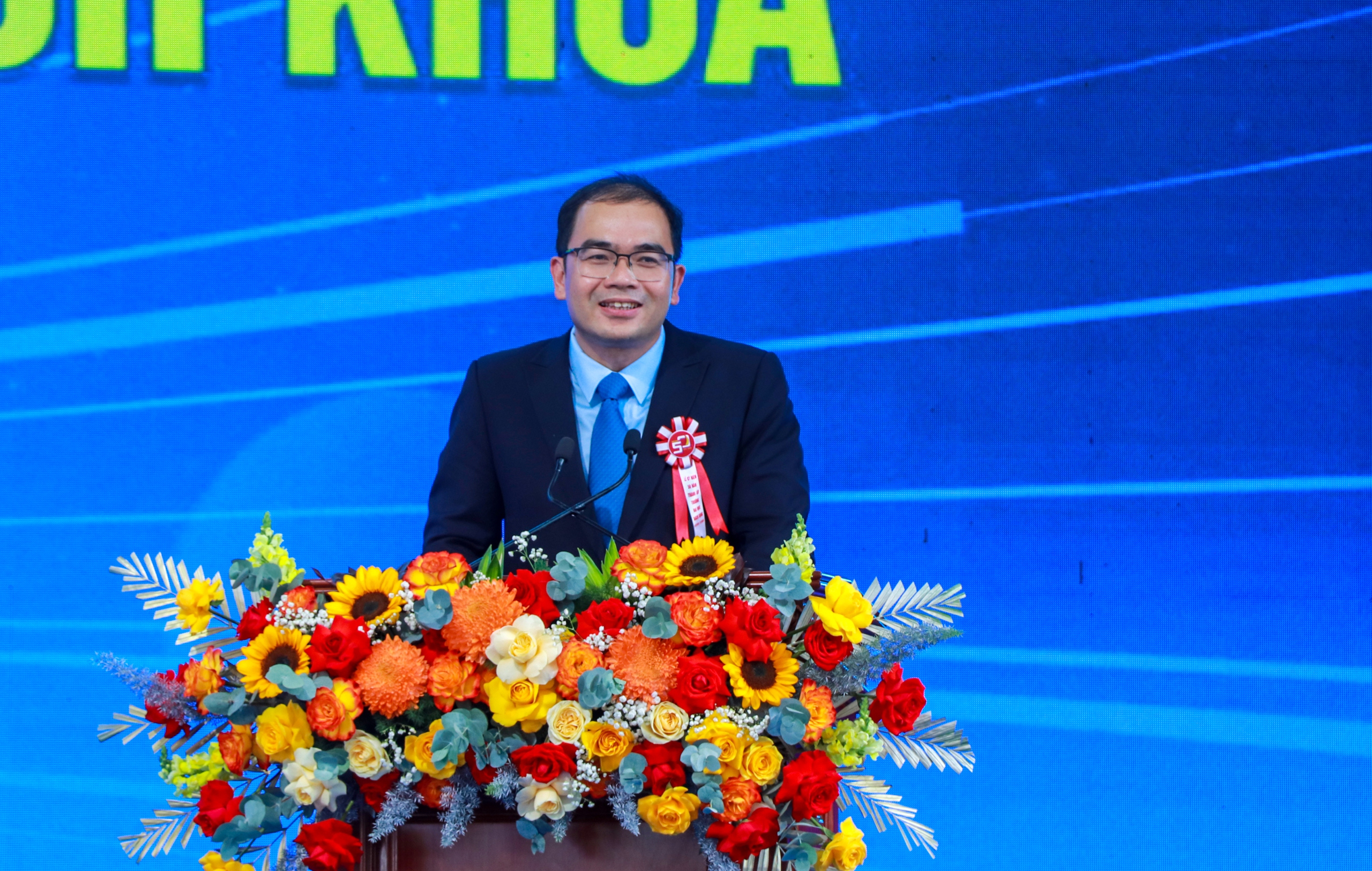 Đại học B&aacute;ch khoa Đ&agrave; Nẵng đ&agrave;o tạo ng&agrave;nh x&acirc;y dựng đường sắt tốc độ cao- Ảnh 1.