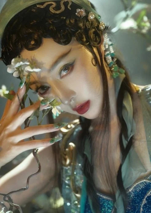 Phạm Băng Băng g&acirc;y tranh luận khi đăng ảnh gợi cảm- Ảnh 4.