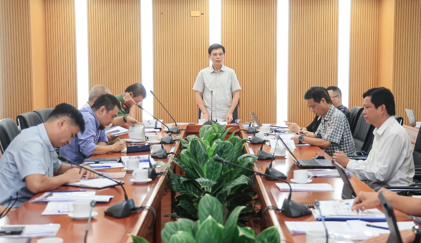 Deputy Minister Le Anh Tuan calls for timely finalization of Long Thanh Airport plan- Ảnh 1. Deputy Minister Le Anh Tuan calls for timely finalization of Long Thanh Airport plan- Ảnh 1.