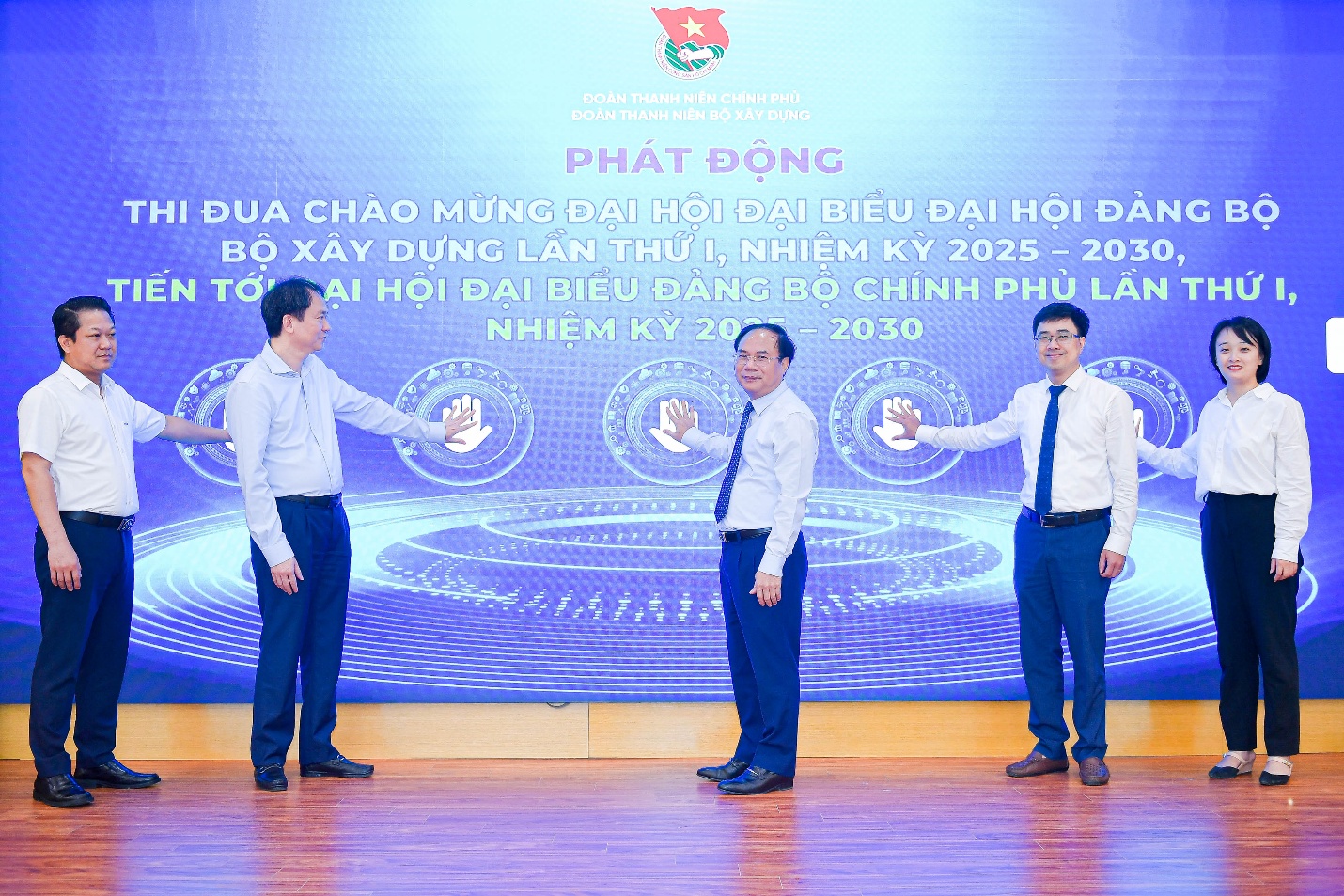 Đo&agrave;n thanh ni&ecirc;n Bộ X&acirc;y dựng ph&aacute;t huy tinh thần xung k&iacute;ch, s&aacute;ng tạo- Ảnh 4.