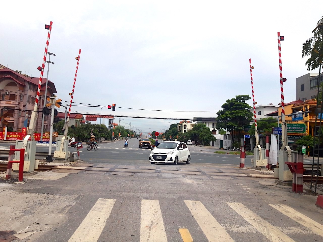 Bộ X&acirc;y dựng c&ocirc;ng bố danh mục thủ tục h&agrave;nh ch&iacute;nh đường sắt thực hiện tại bộ phận một cửa- Ảnh 1.