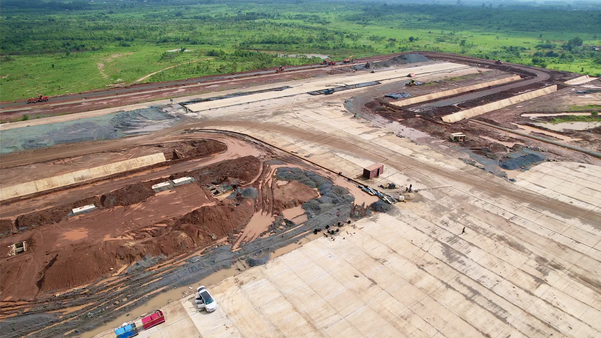 Hối hả trên công trường dự án thành phần 4 sân bay Long Thành- Ảnh 11. Hối hả trên công trường dự án thành phần 4 sân bay Long Thành- Ảnh 11.