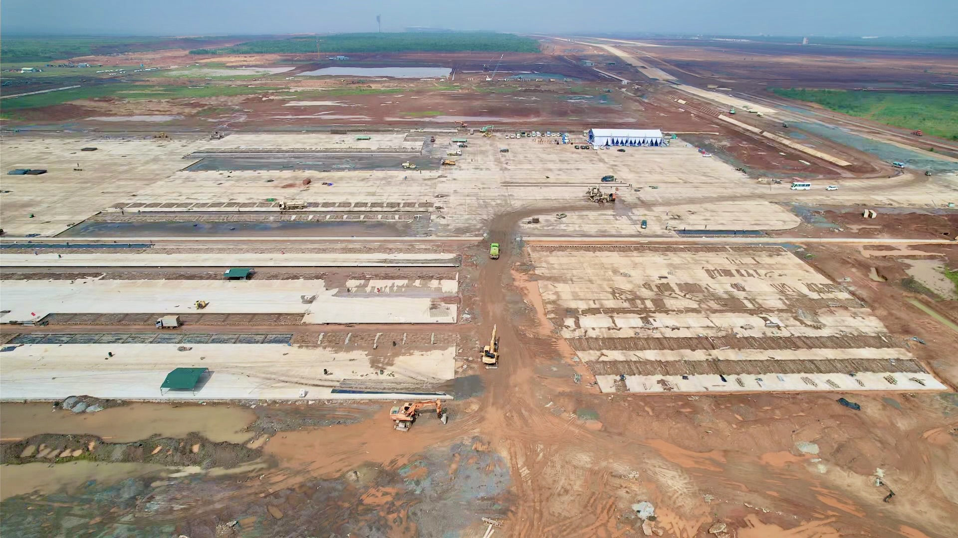 Hối hả trên công trường dự án thành phần 4 sân bay Long Thành- Ảnh 13. Hối hả trên công trường dự án thành phần 4 sân bay Long Thành- Ảnh 13.