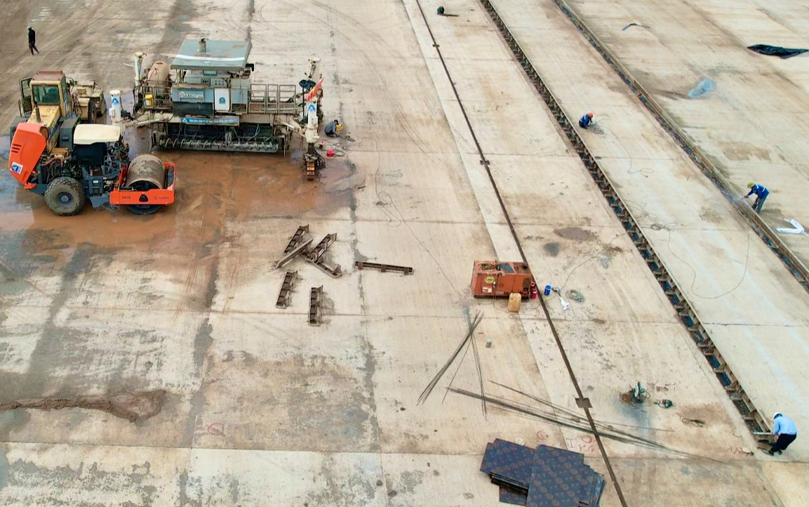 Hối hả trên công trường dự án thành phần 4 sân bay Long Thành- Ảnh 6. Hối hả trên công trường dự án thành phần 4 sân bay Long Thành- Ảnh 6.