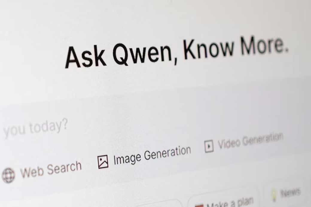 Huawei phản b&aacute;c c&aacute;o buộc sao ch&eacute;p m&ocirc; h&igrave;nh Qwen của Alibaba- Ảnh 1.