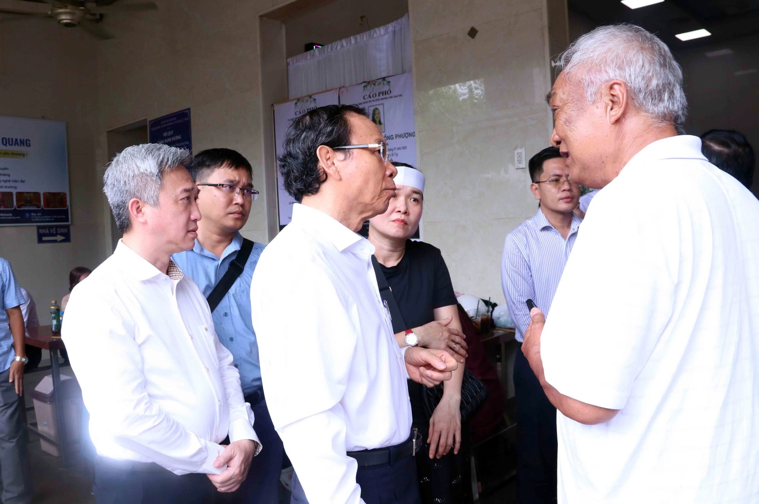 Th&aacute;o dỡ &ldquo;chuồng cọp&rdquo; tại cư x&aacute; Độc Lập sau vụ ch&aacute;y khiến 8 người tử vong- Ảnh 3.