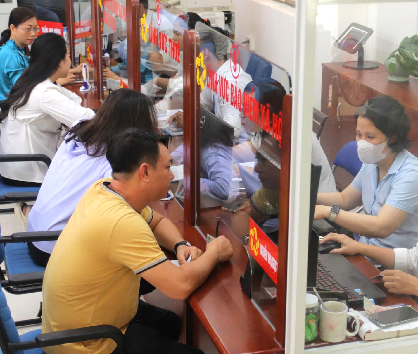Ph&acirc;n cấp đi đ&ocirc;i năng lực, nguồn lực sẽ ph&aacute;t huy t&iacute;nh chủ động ở địa phương- Ảnh 2.