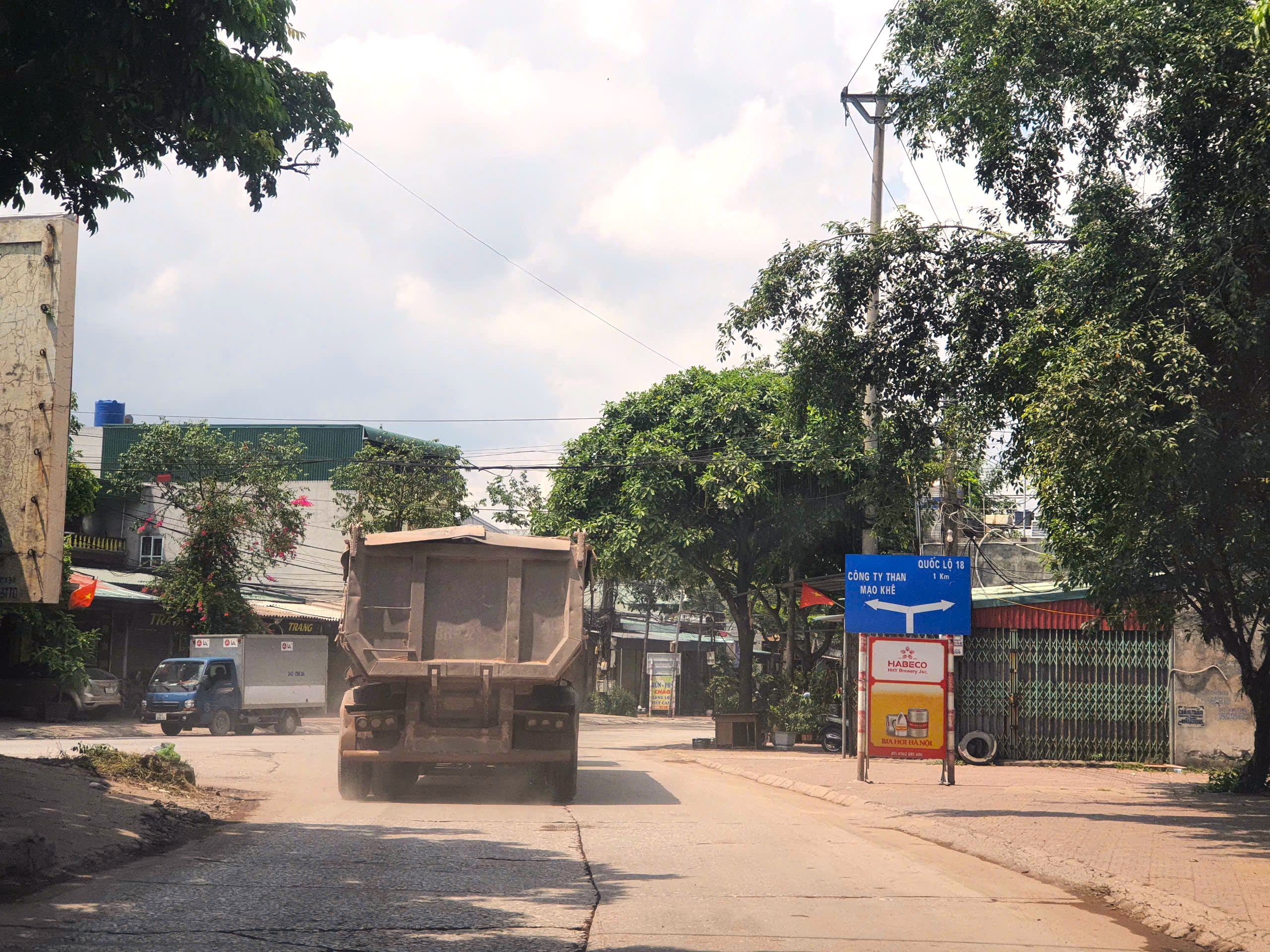 Quảng Ninh: Tuyến đường B&igrave;nh Kh&ecirc; - Mạo Kh&ecirc; xuống cấp nghi&ecirc;m trọng, d&acirc;n mong sớm sửa chữa- Ảnh 3.