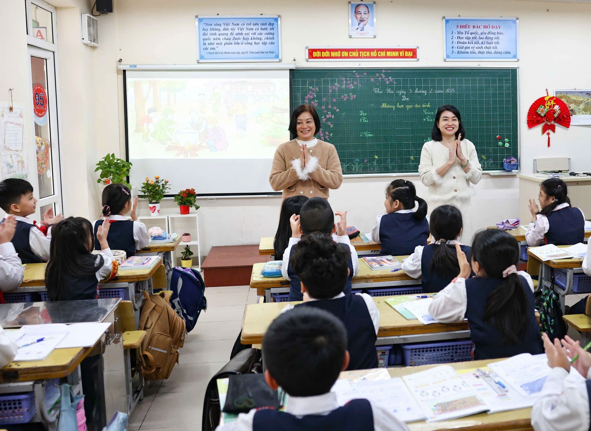 Bộ GD&ĐT c&ocirc;ng bố dự thảo Th&ocirc;ng tư đ&aacute;nh gi&aacute; chất lượng gi&aacute;o dục- Ảnh 1.