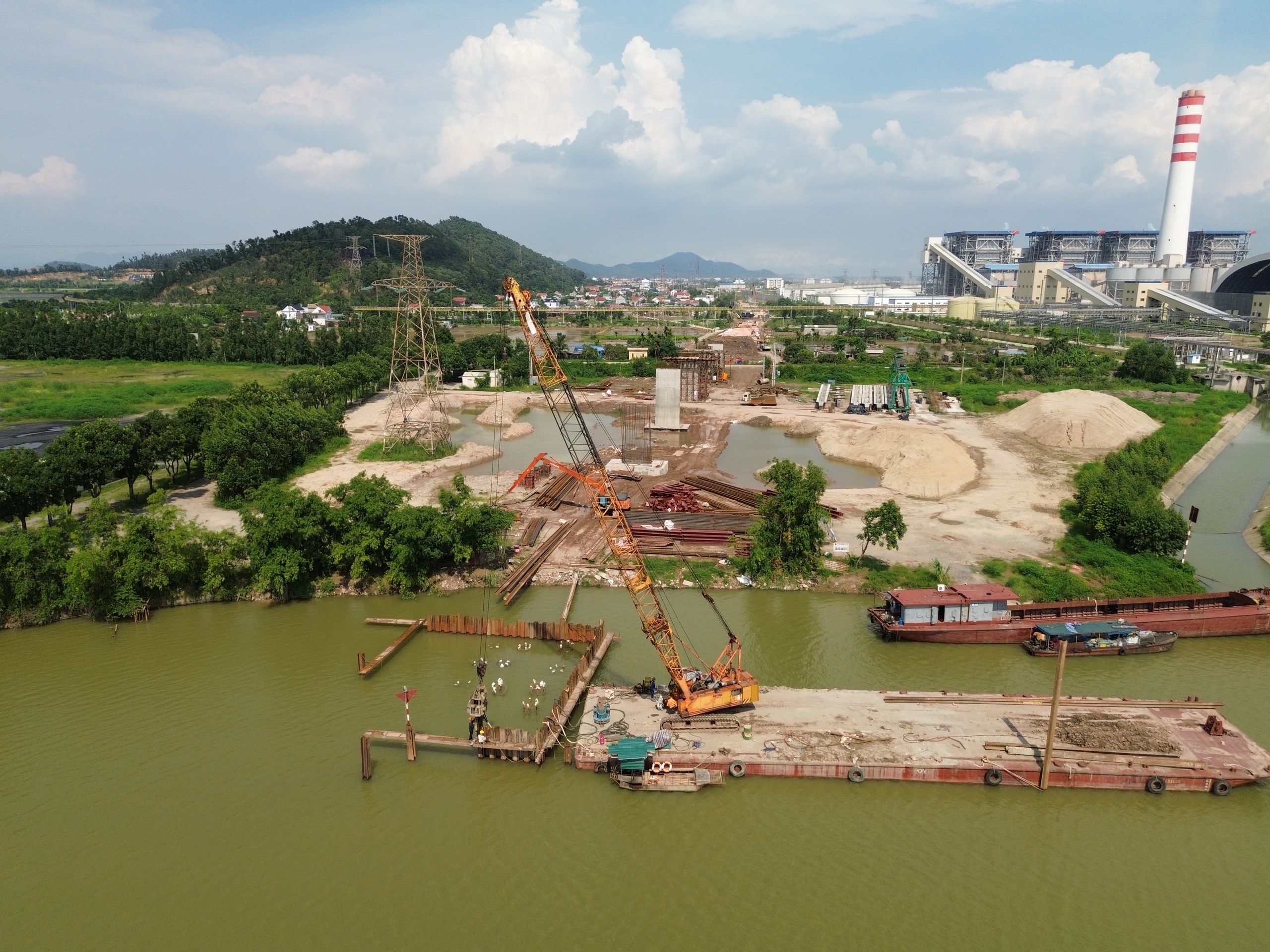 Hải Ph&ograve;ng: Cầu Vạn tăng tốc về đ&iacute;ch trước hạn, mở rộng trục kết nối li&ecirc;n v&ugrave;ng- Ảnh 4.