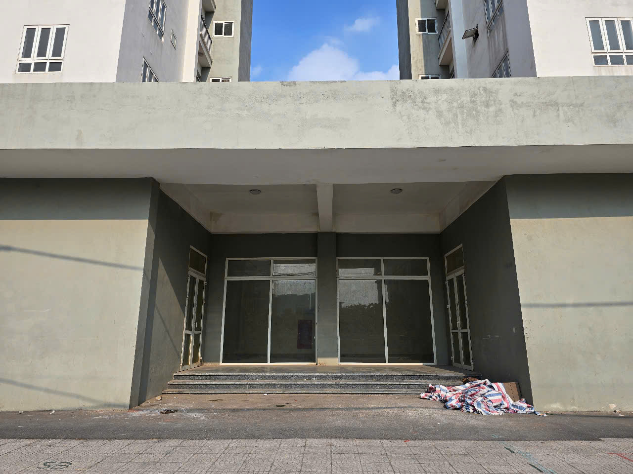 H&agrave;ng ngh&igrave;n căn hộ t&aacute;i định cư bỏ hoang tr&ecirc;n &ldquo;đất v&agrave;ng&rdquo; H&agrave; Nội- Ảnh 5.