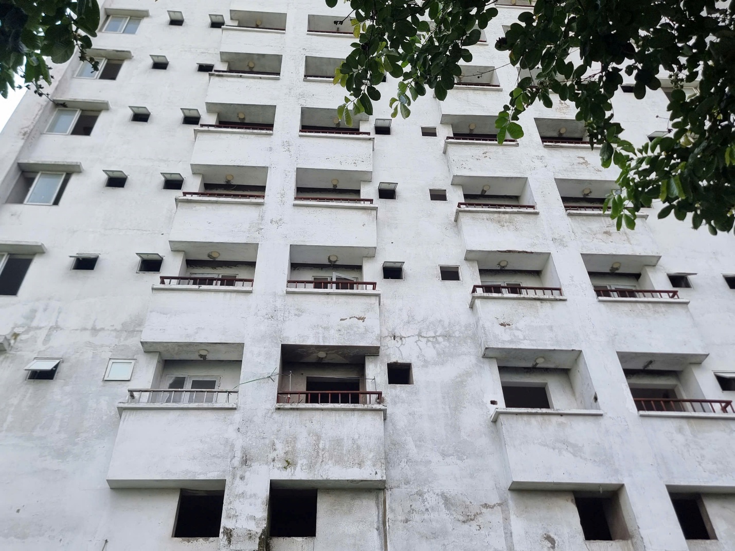 H&agrave;ng ngh&igrave;n căn hộ t&aacute;i định cư bỏ hoang tr&ecirc;n &ldquo;đất v&agrave;ng&rdquo; H&agrave; Nội- Ảnh 11.