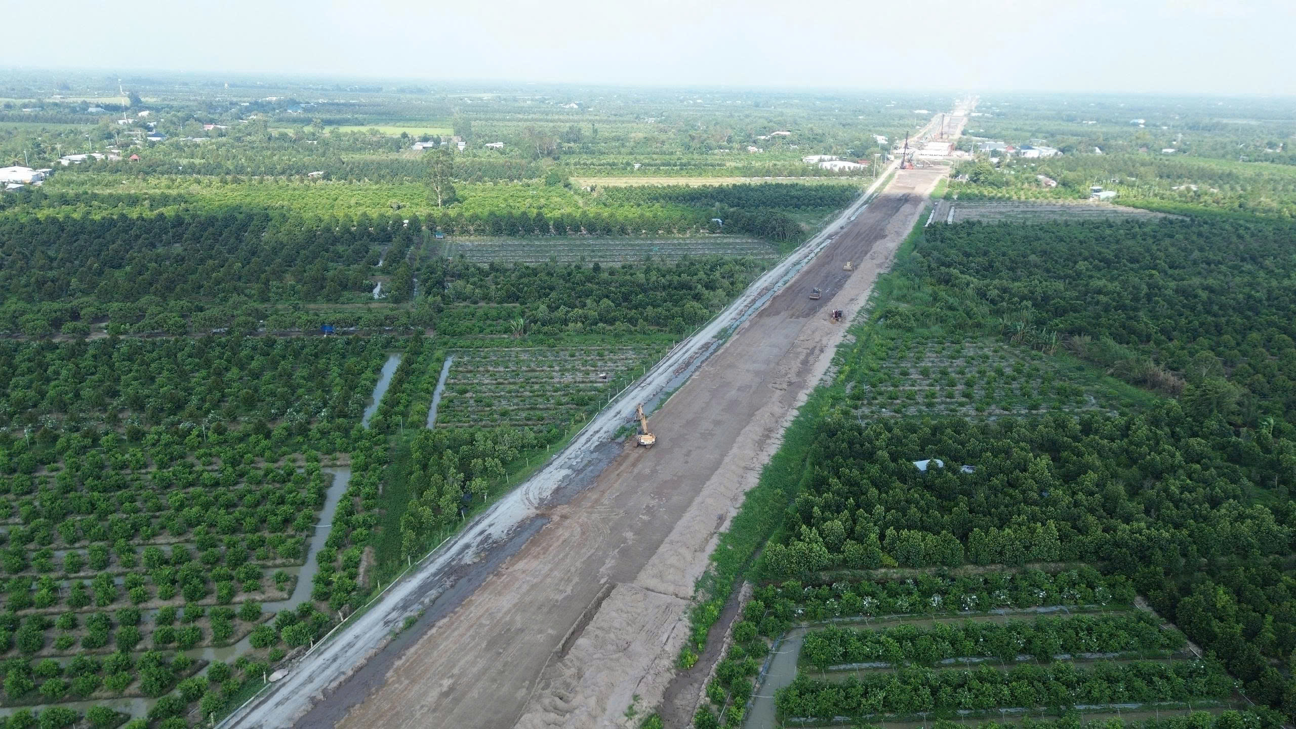 Đẩy nhanh tiến độ dự &aacute;n th&agrave;nh phần 2 cao tốc Cao L&atilde;nh - An Hữu- Ảnh 2.