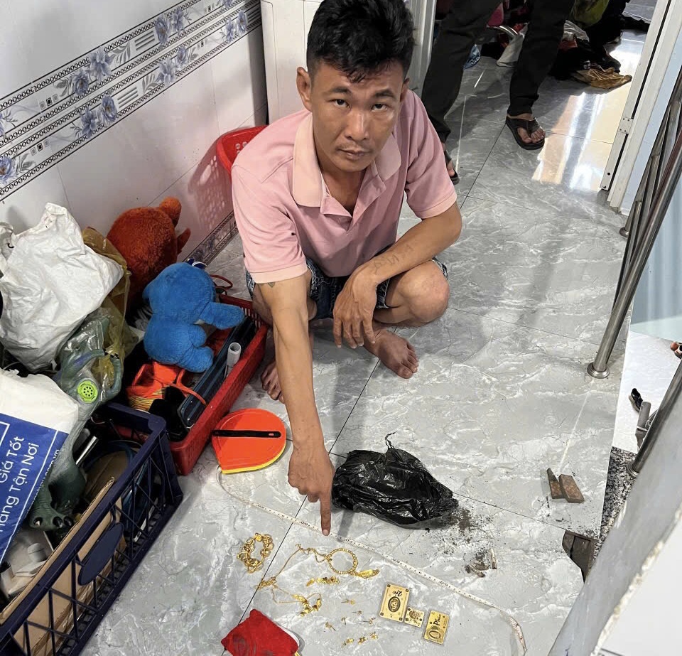 T&acirc;y Ninh: Bắt đối tượng đột nhập c&ocirc;ng ty trộm cắp t&agrave;i sản- Ảnh 1.