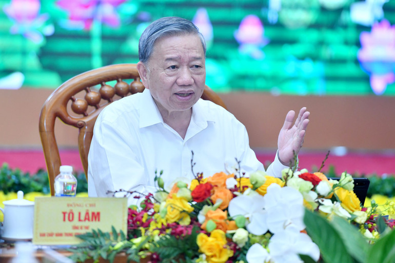 Ngành Tuyên giáo và sứ mệnh “đi trước - mở đường, đi cùng - thực hiện” trong kỷ nguyên mới- Ảnh 2. Ngành Tuyên giáo và sứ mệnh “đi trước - mở đường, đi cùng - thực hiện” trong kỷ nguyên mới- Ảnh 2.