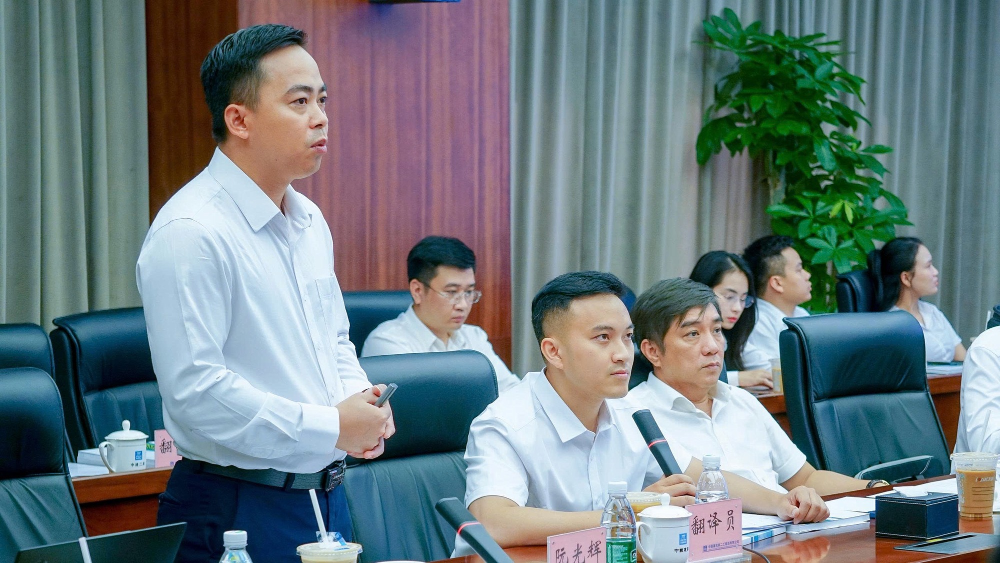 Đ&egrave;o Cả đẩy mạnh hợp t&aacute;c chiến lược, chuyển giao c&ocirc;ng nghệ khoan hầm, l&agrave;m đường sắt- Ảnh 4.