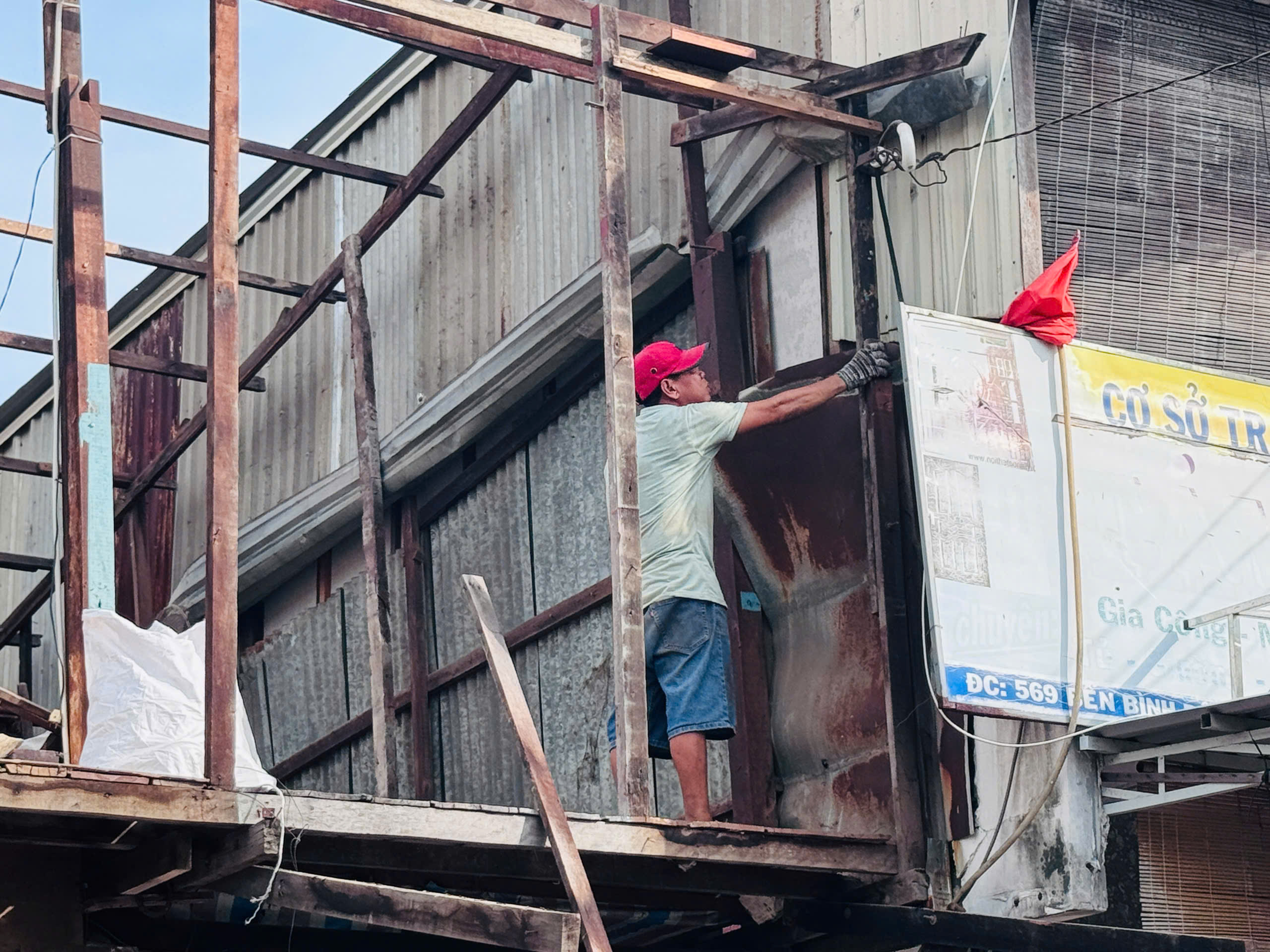 H&agrave;nh tr&igrave;nh từ d&ograve;ng k&ecirc;nh "chết" đến kh&ocirc;ng gian đ&aacute;ng sống ở TP.HCM- Ảnh 10.