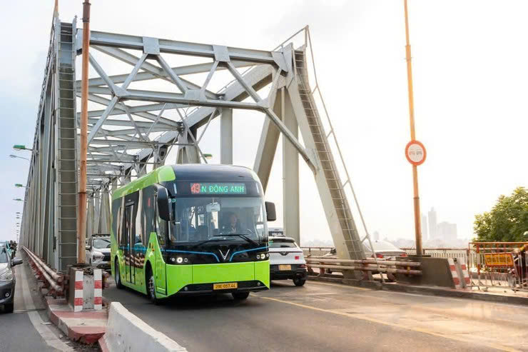 H&agrave; Nội bố tr&iacute; 20 tuyến bu&yacute;t phục vụ tham quan Triển l&atilde;m th&agrave;nh tựu Đất nước- Ảnh 1.