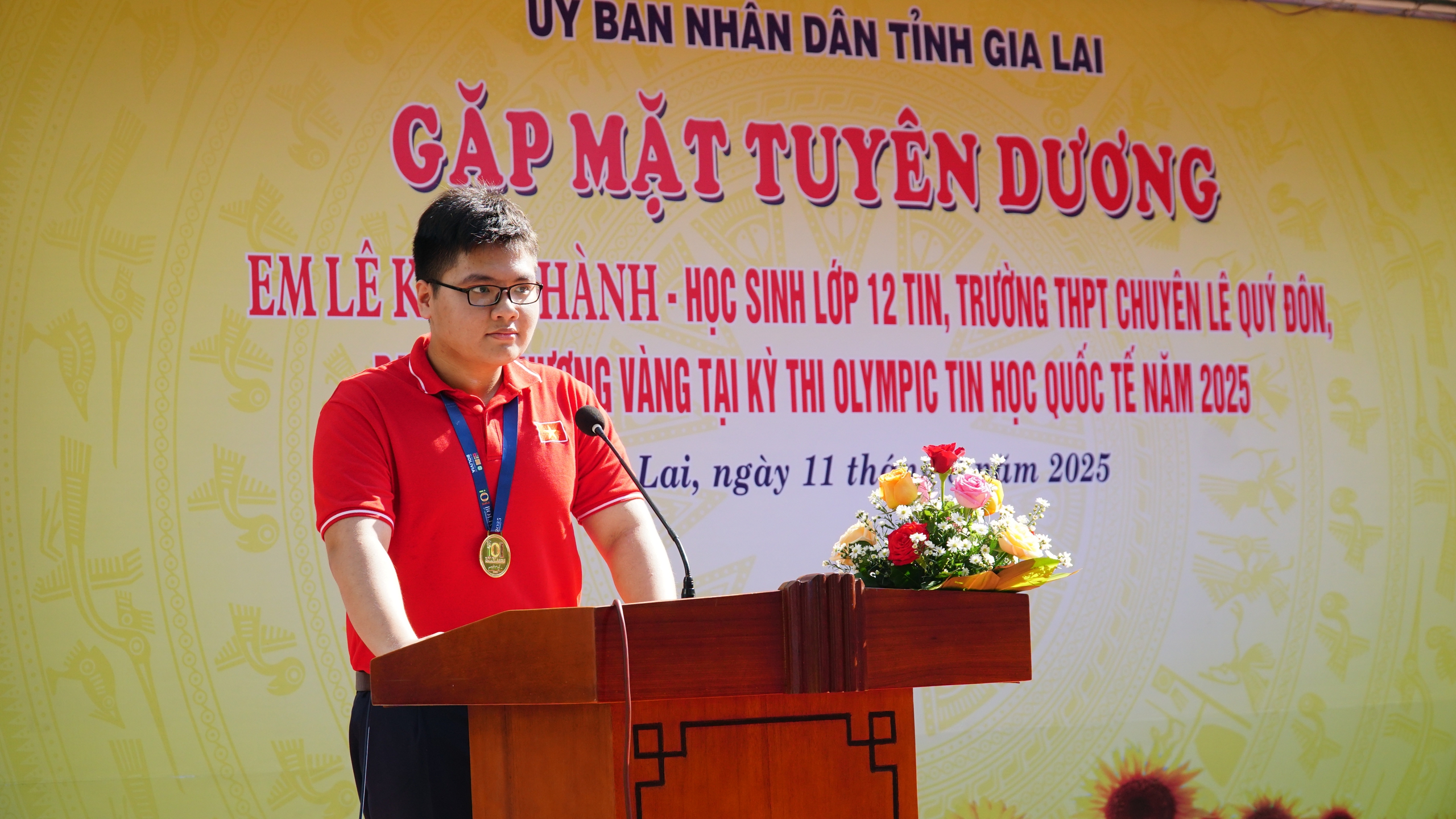 Gia Lai tuy&ecirc;n dương học sinh đạt Huy chương V&agrave;ng Olympic Tin học quốc tế- Ảnh 2.