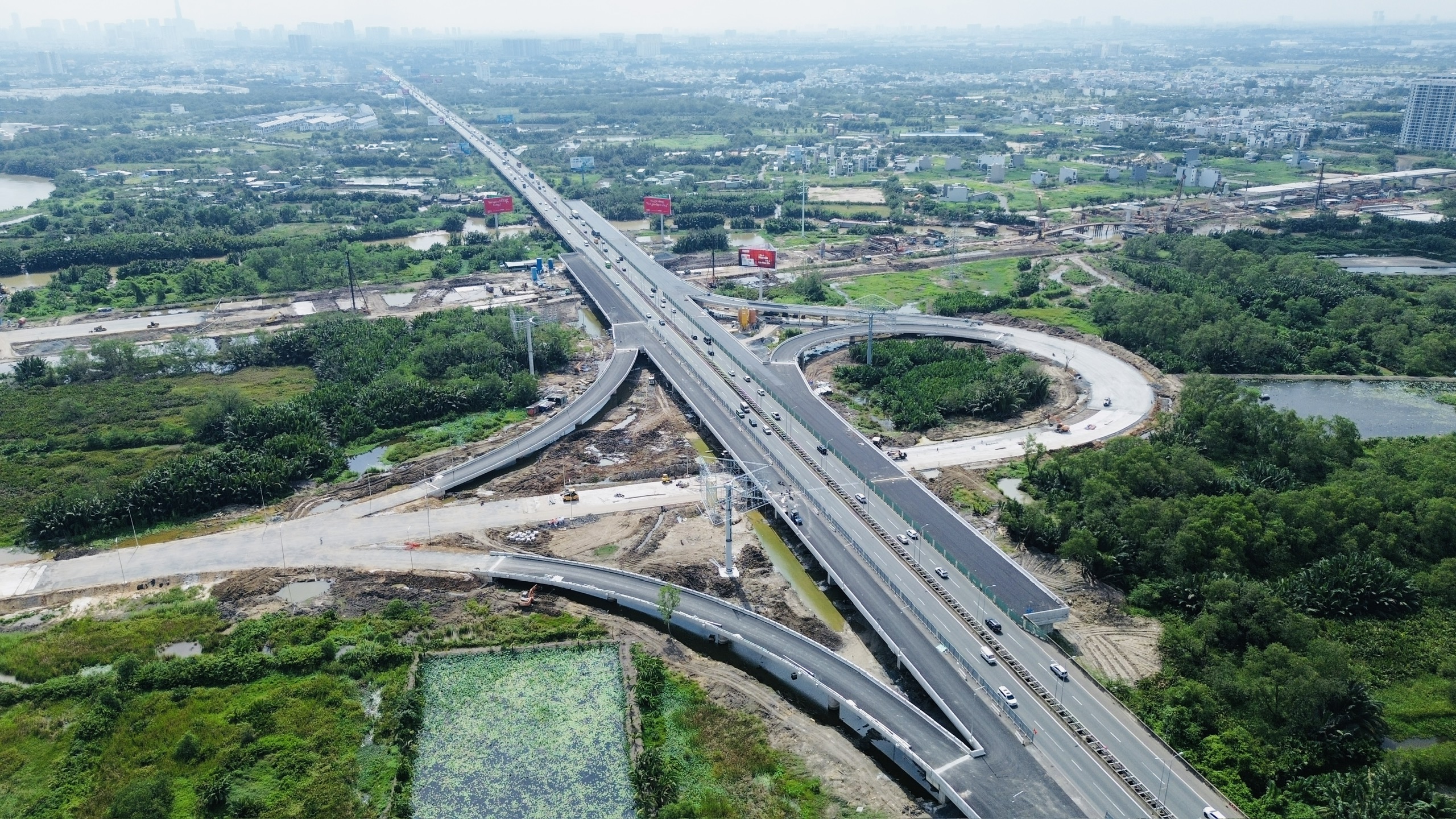 TP.HCM: Khởi c&ocirc;ng, th&ocirc;ng xe ba dự &aacute;n trọng điểm dịp 19/8- Ảnh 3.