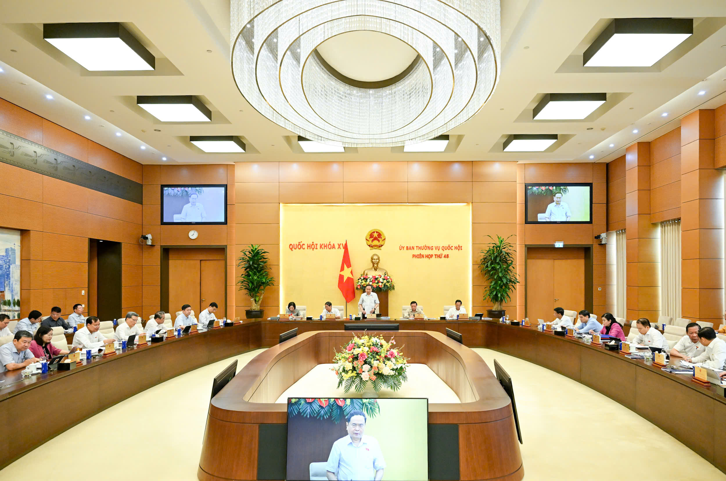 Thường vụ Quốc hội cho ý kiến về cơ chế đặc thù làm sân bay Gia Bình- Ảnh 2. Thường vụ Quốc hội cho ý kiến về cơ chế đặc thù làm sân bay Gia Bình- Ảnh 2.