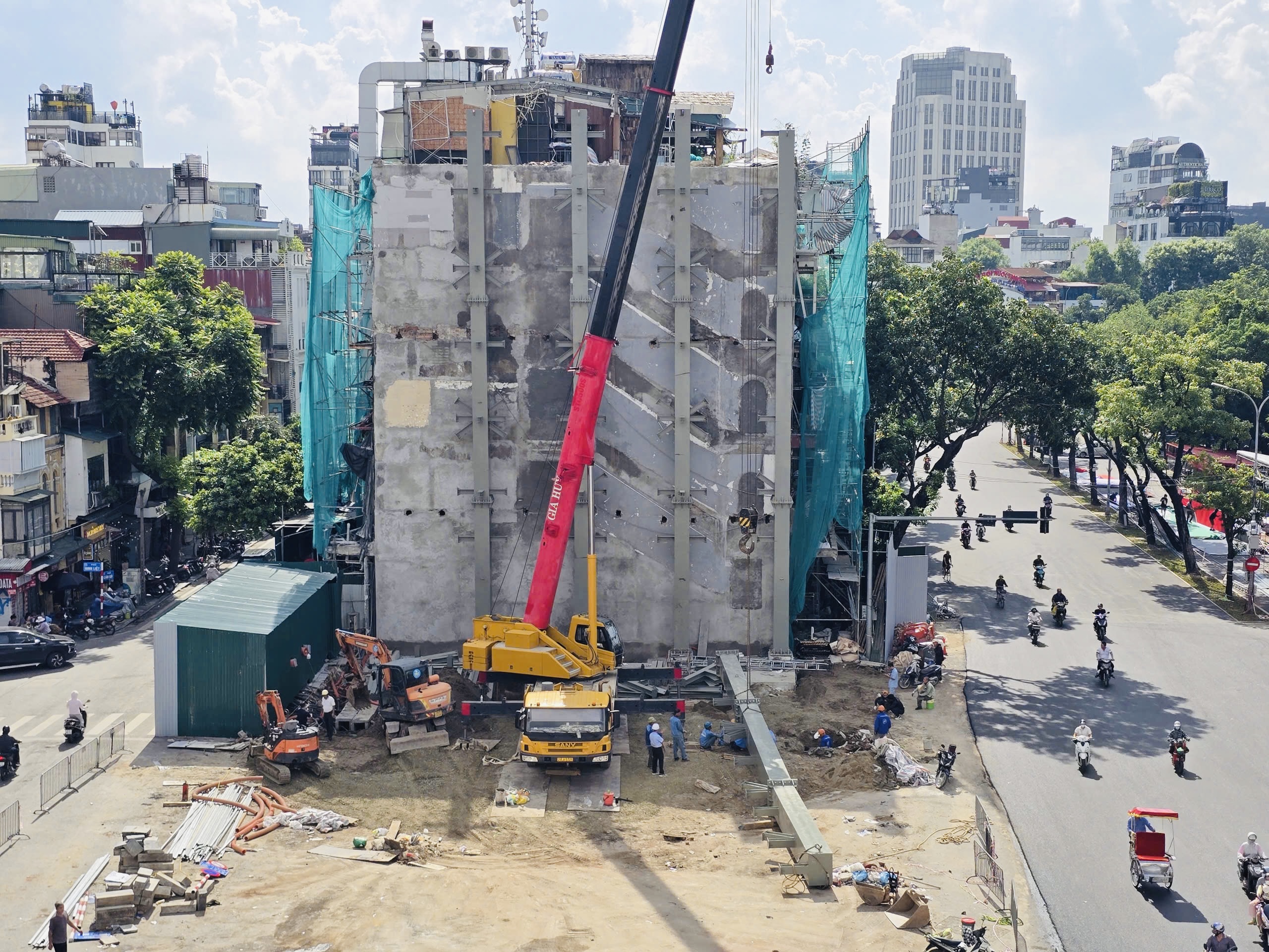 H&agrave; Nội: Khẩn trương ph&aacute; dỡ một phần nh&agrave; h&agrave;ng Thủy Tạ, kh&ocirc;i phục kiến tr&uacute;c c&ocirc;ng tr&igrave;nh- Ảnh 8.