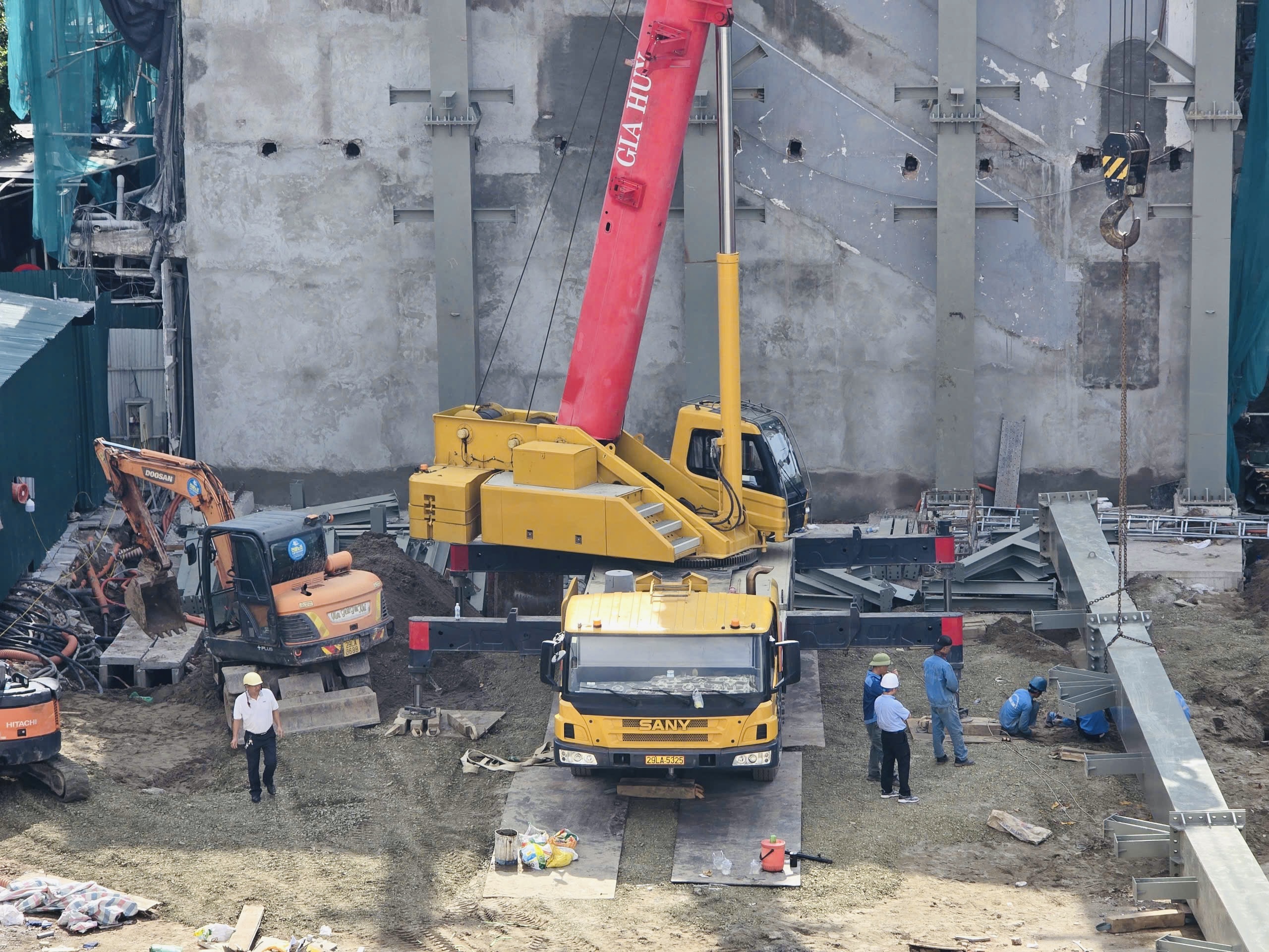 H&agrave; Nội: Khẩn trương ph&aacute; dỡ một phần nh&agrave; h&agrave;ng Thủy Tạ, kh&ocirc;i phục kiến tr&uacute;c c&ocirc;ng tr&igrave;nh- Ảnh 9.