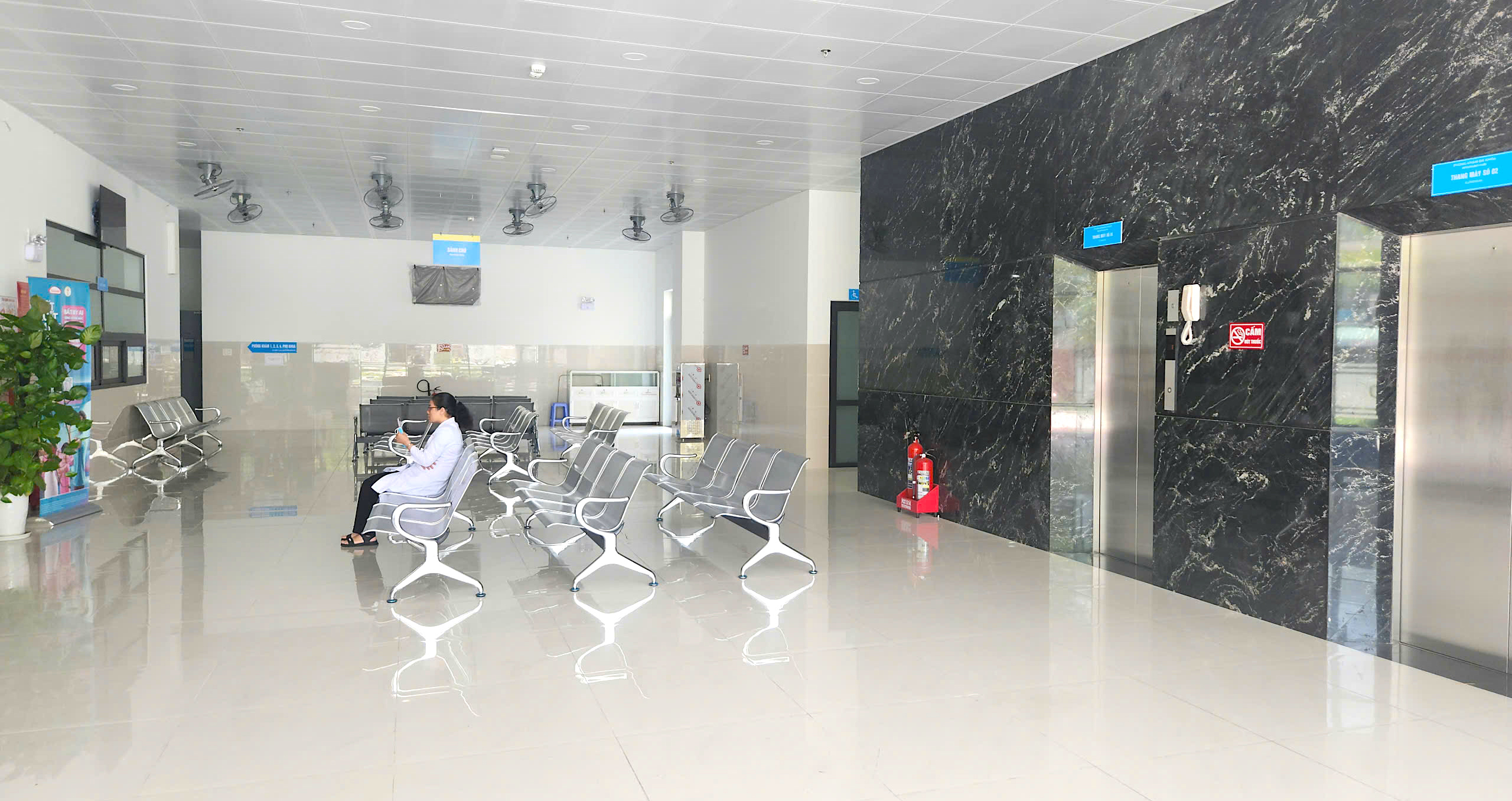 Quảng Ng&atilde;i c&oacute; Trung t&acirc;m Kiểm so&aacute;t bệnh tật 150 tỷ đồng- Ảnh 2.