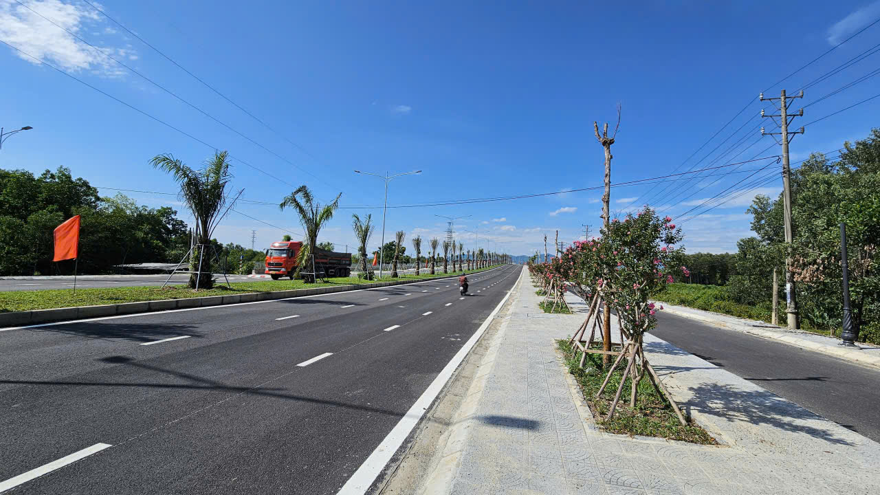 Th&ocirc;ng xe, đưa v&agrave;o khai th&aacute;c tuyến đường 750 tỷ đồng ở Huế- Ảnh 7.
