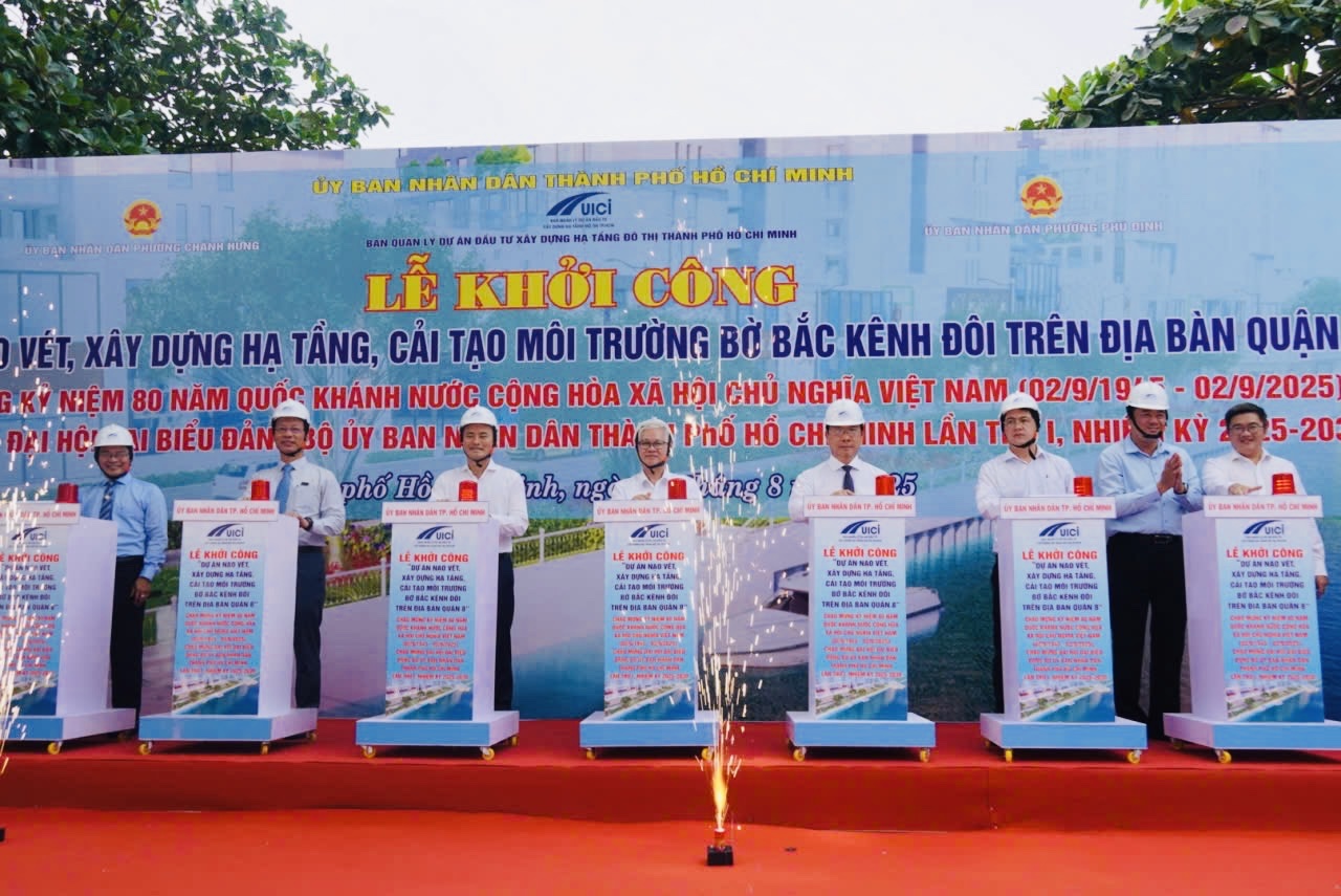 TP.HCM khởi c&ocirc;ng dự &aacute;n cải tạo bờ Bắc K&ecirc;nh Đ&ocirc;i- Ảnh 1.