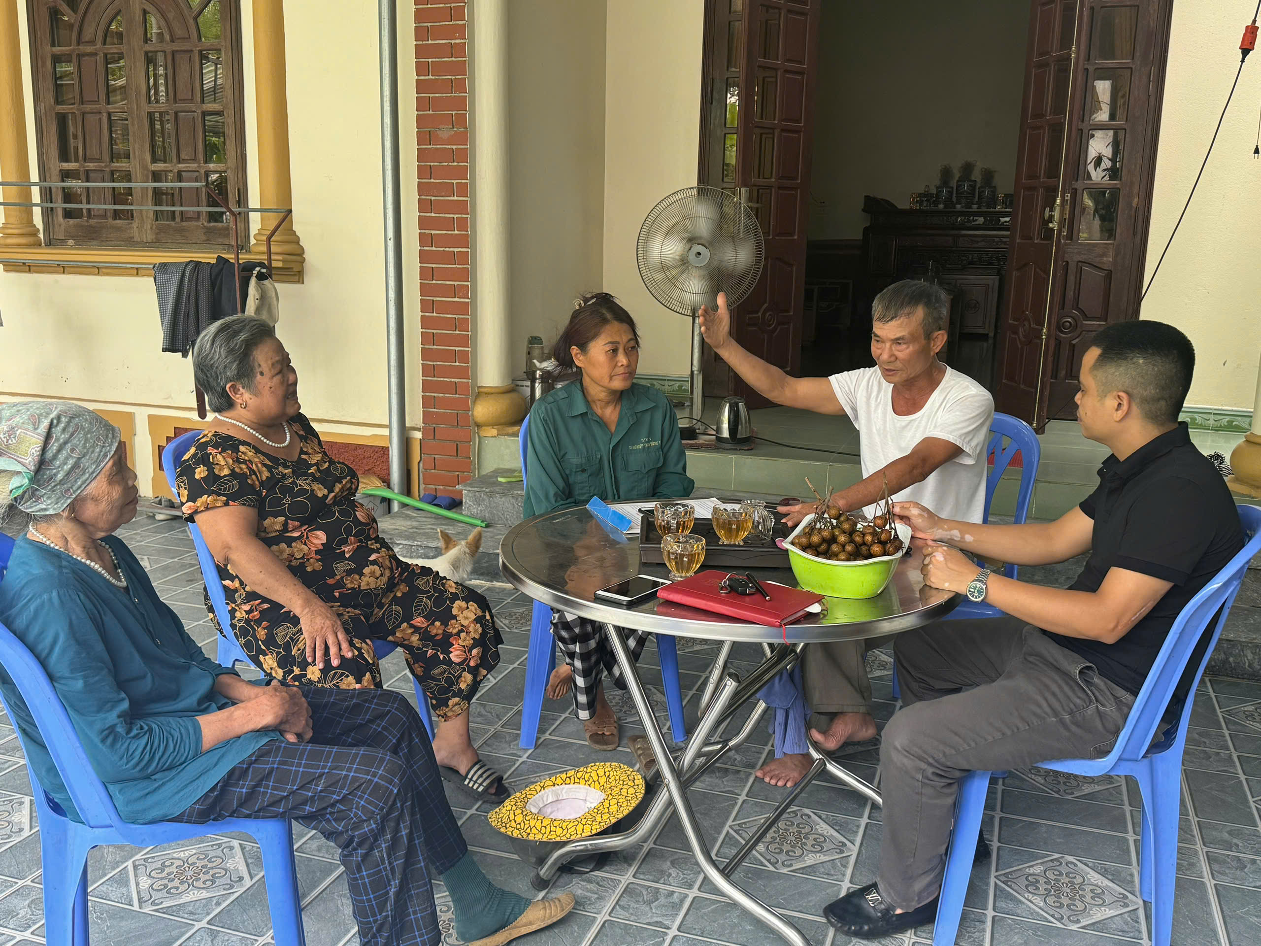 Quảng Ninh: Gần chục hộ d&acirc;n ở phường U&ocirc;ng B&iacute; khốn khổ v&igrave; ngập &uacute;ng- Ảnh 6.