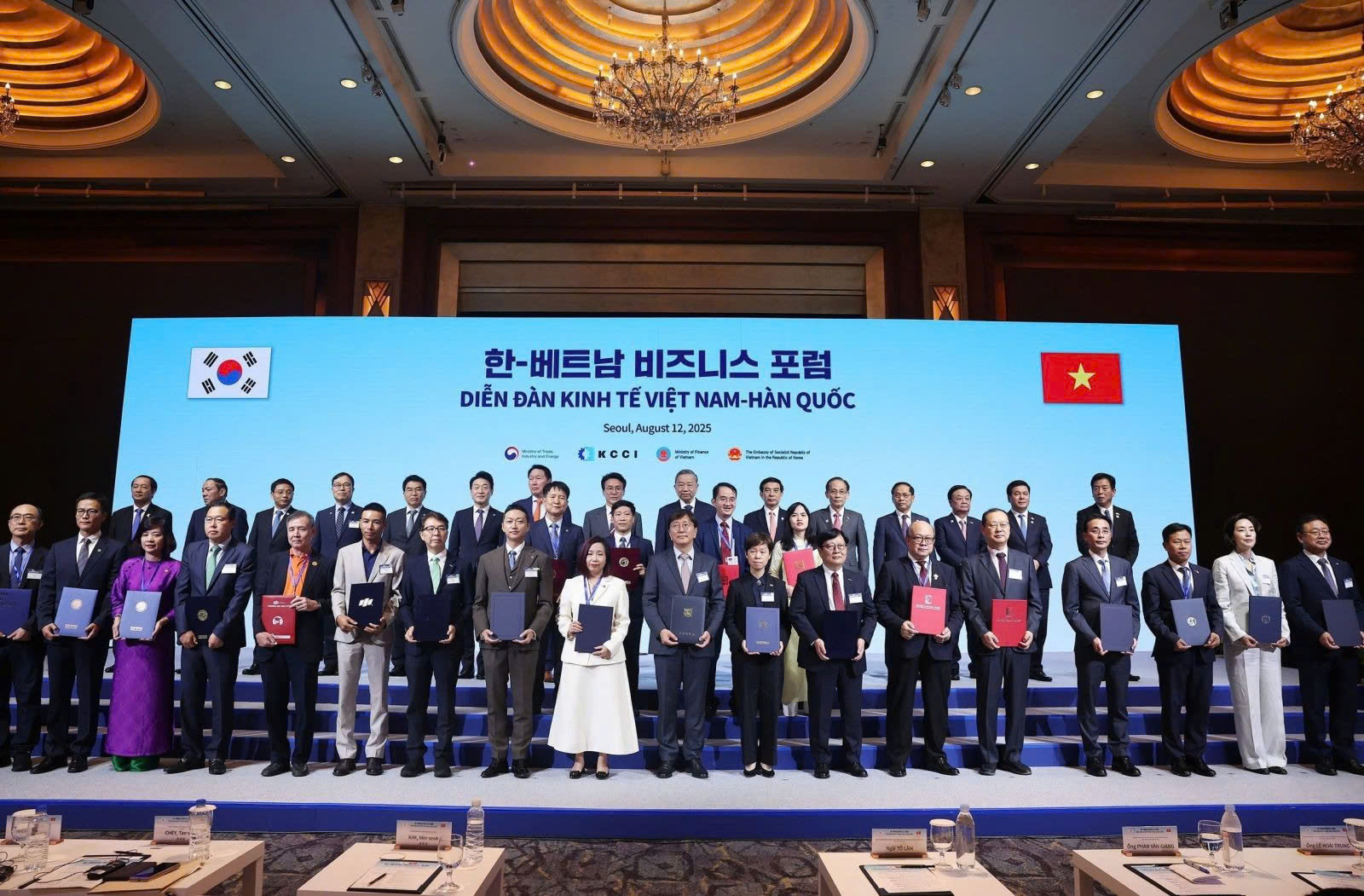 UTT k&yacute; hợp t&aacute;c chiến lược với đại học giao th&ocirc;ng h&agrave;ng đầu H&agrave;n Quốc- Ảnh 1.