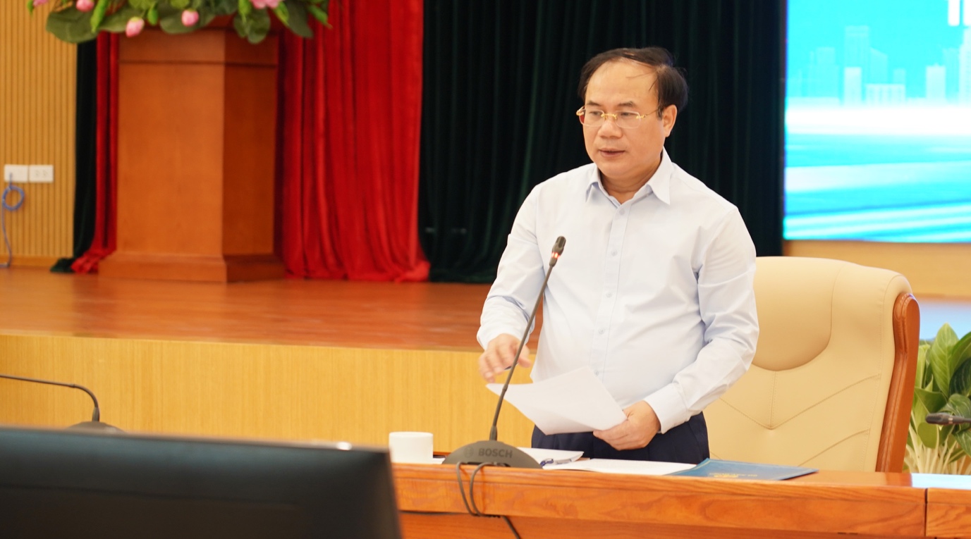 Construction Ministry urges swift removal of decentralization bottlenecks- Ảnh 1.