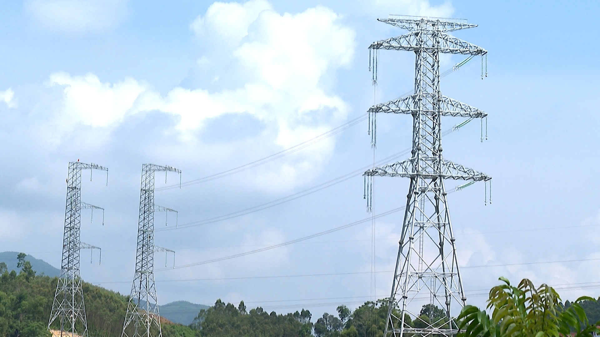 Ăn tr&ecirc;n n&uacute;i, ngủ lại c&ocirc;ng trường chạy đua tiến độ dự &aacute;n 500 kV L&agrave;o Cai - Vĩnh Y&ecirc;n- Ảnh 7.