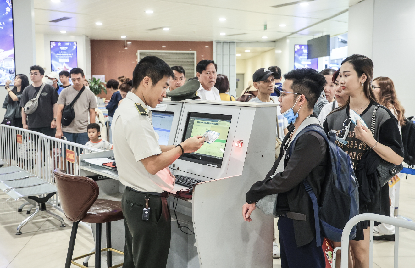 Bộ X&acirc;y dựng chỉ đạo &ldquo;n&oacute;ng&rdquo; đảm bảo trật tự, an to&agrave;n giao th&ocirc;ng dịp nghỉ lễ 2/9- Ảnh 2.