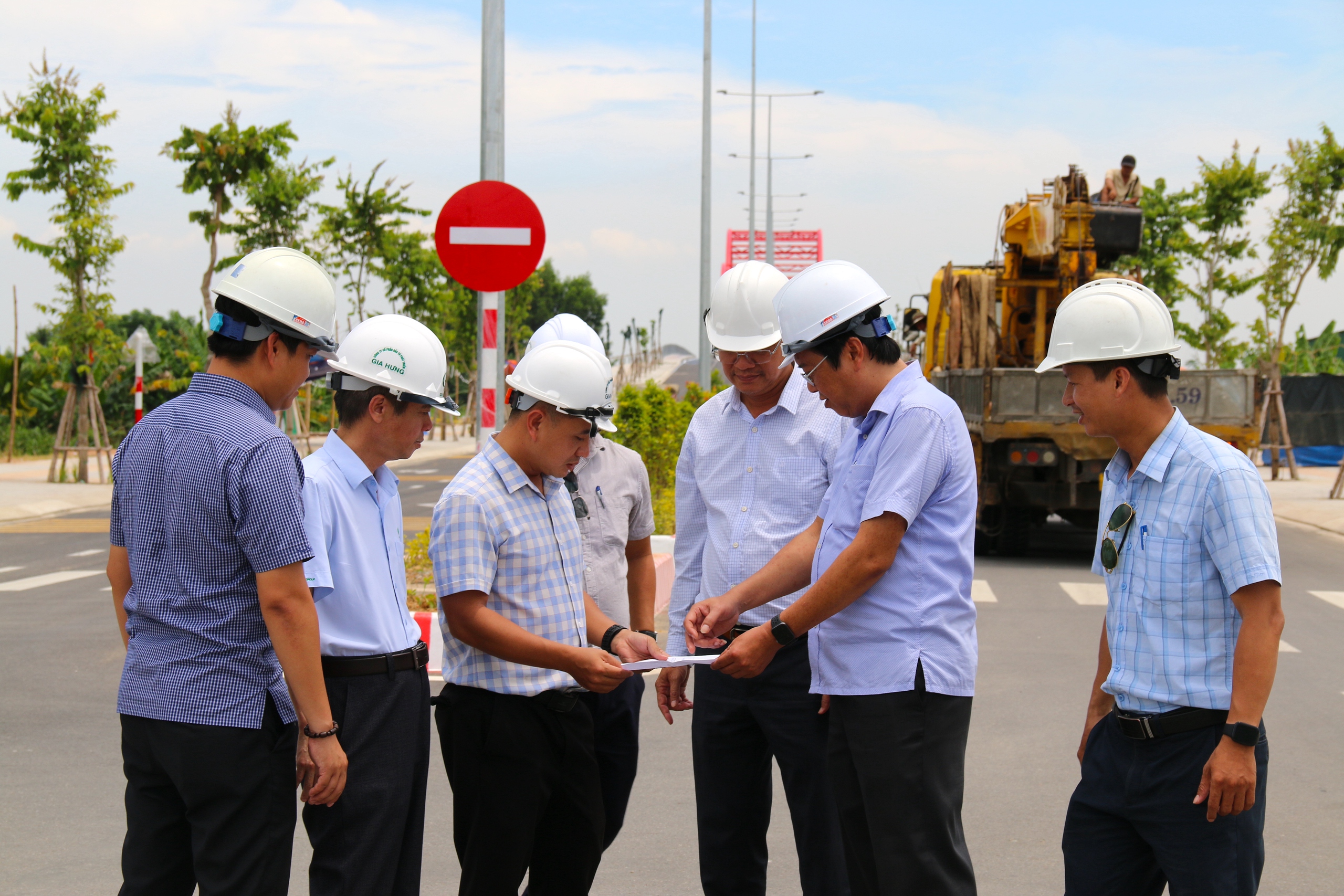 Quảng Ng&atilde;i: Khẩn trương nghiệm thu, b&agrave;n giao để th&ocirc;ng xe cầu Tr&agrave; Kh&uacute;c 3- Ảnh 5.