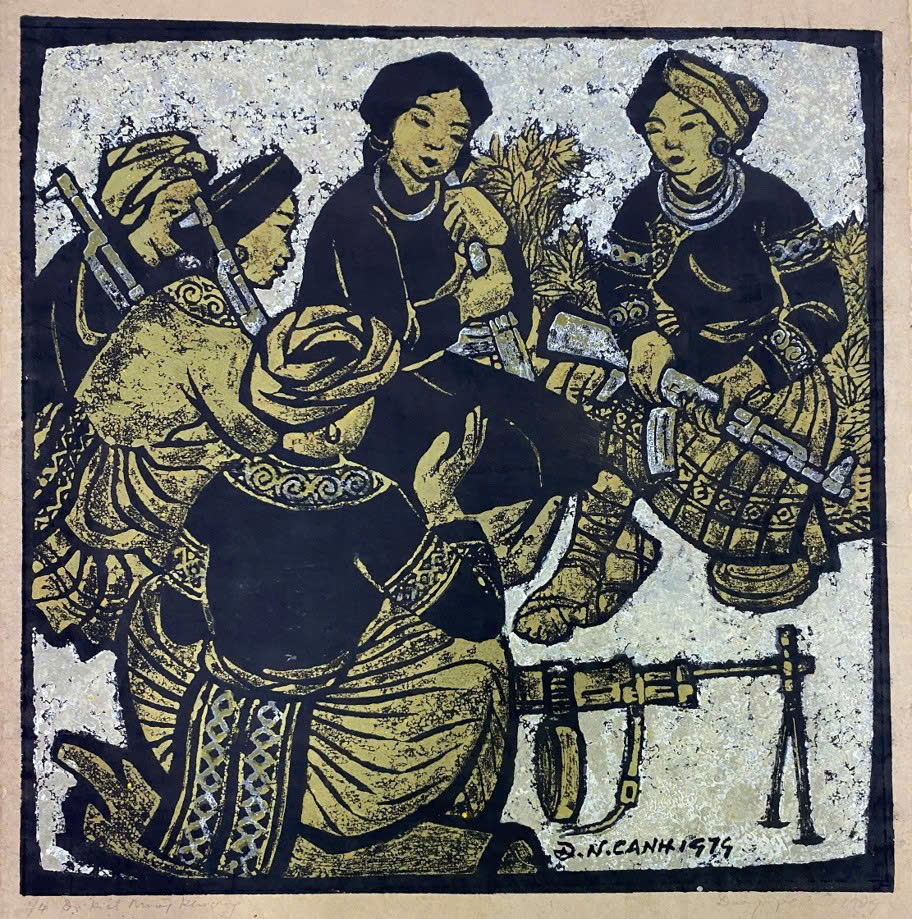 Triển l&atilde;m "Những người con của Tổ quốc", khắc họa 80 năm vinh quang d&acirc;n tộc- Ảnh 5.