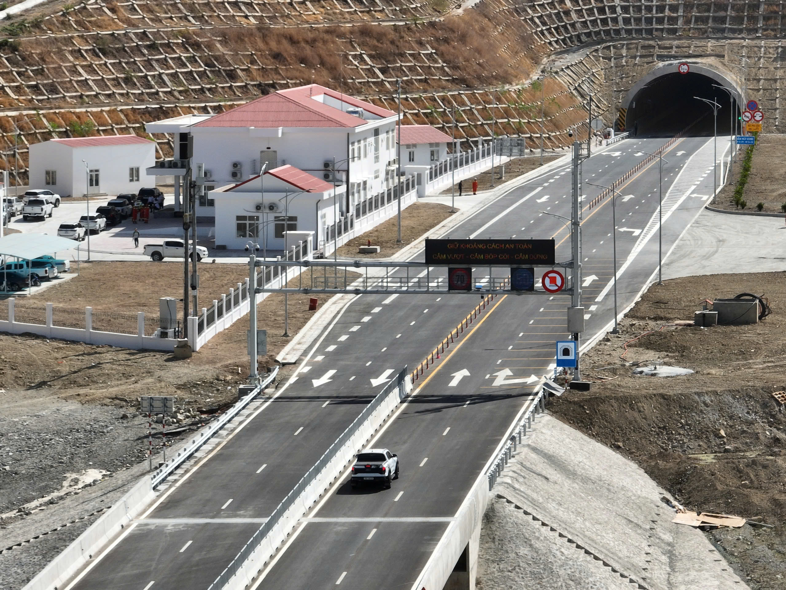 Khi n&agrave;o khởi c&ocirc;ng cao tốc TP.HCM &ndash; Mộc B&agrave;i?- Ảnh 3.