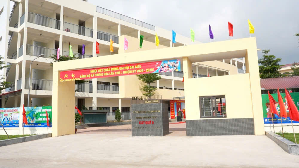 Hà Nội: Đồng loạt gắn biển công trình văn hóa, di tích lịch sử mừng 80 năm Quốc khánh- Ảnh 11. Hà Nội: Đồng loạt gắn biển công trình văn hóa, di tích lịch sử mừng 80 năm Quốc khánh- Ảnh 11.