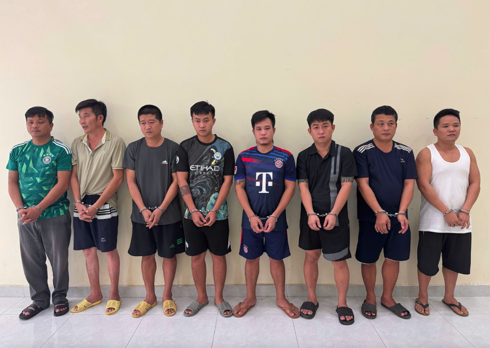 TP.HCM: Bắt tạm giam nhiều đối tượng sang chiết, l&agrave;m giả 9 nh&atilde;n hiệu gas- Ảnh 1.