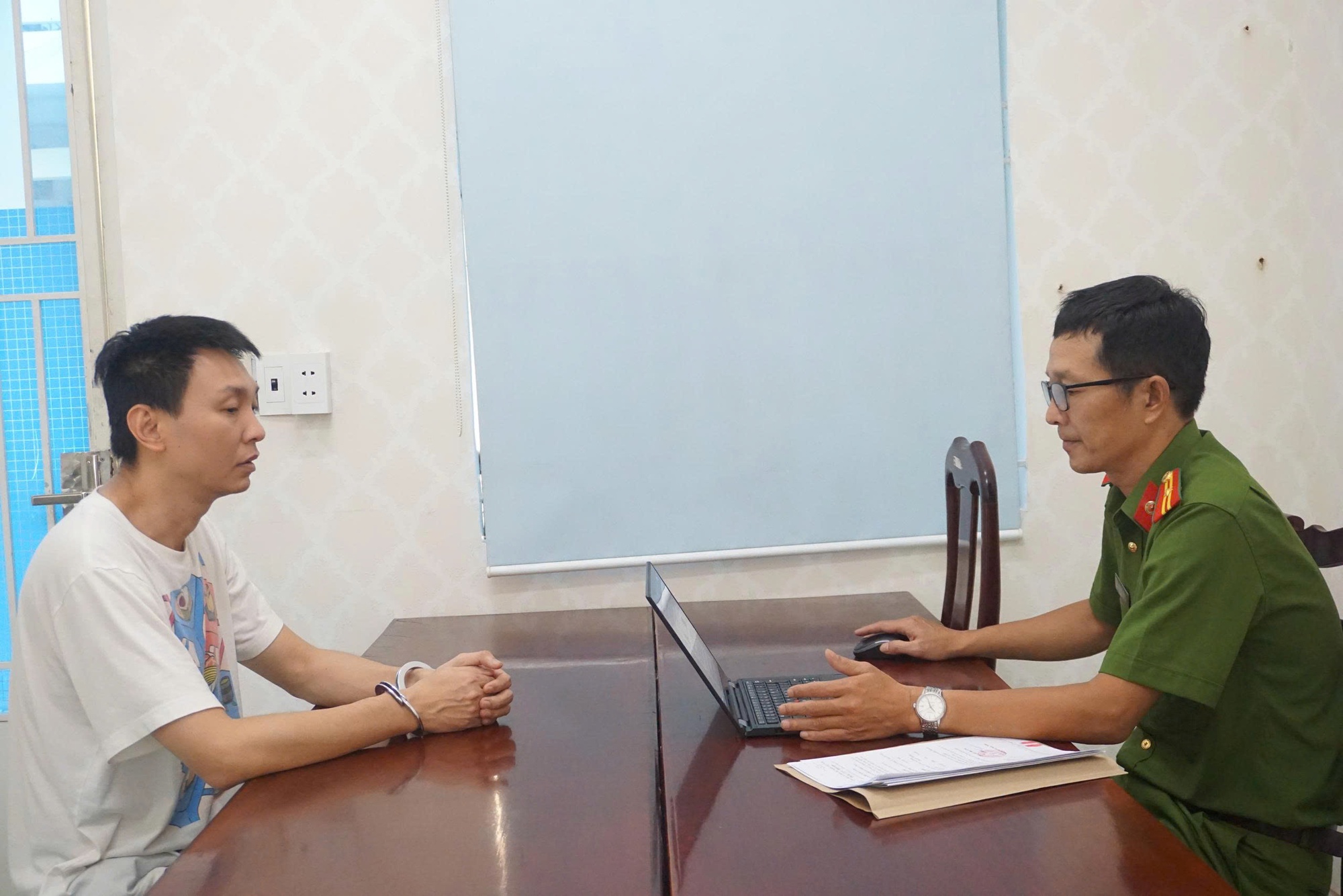 TP.HCM: Danh t&iacute;nh kẻ cầm đầu đường d&acirc;y đ&aacute;nh bạc hơn 20.000 tỷ đồng mới bị triệt ph&aacute;- Ảnh 2.