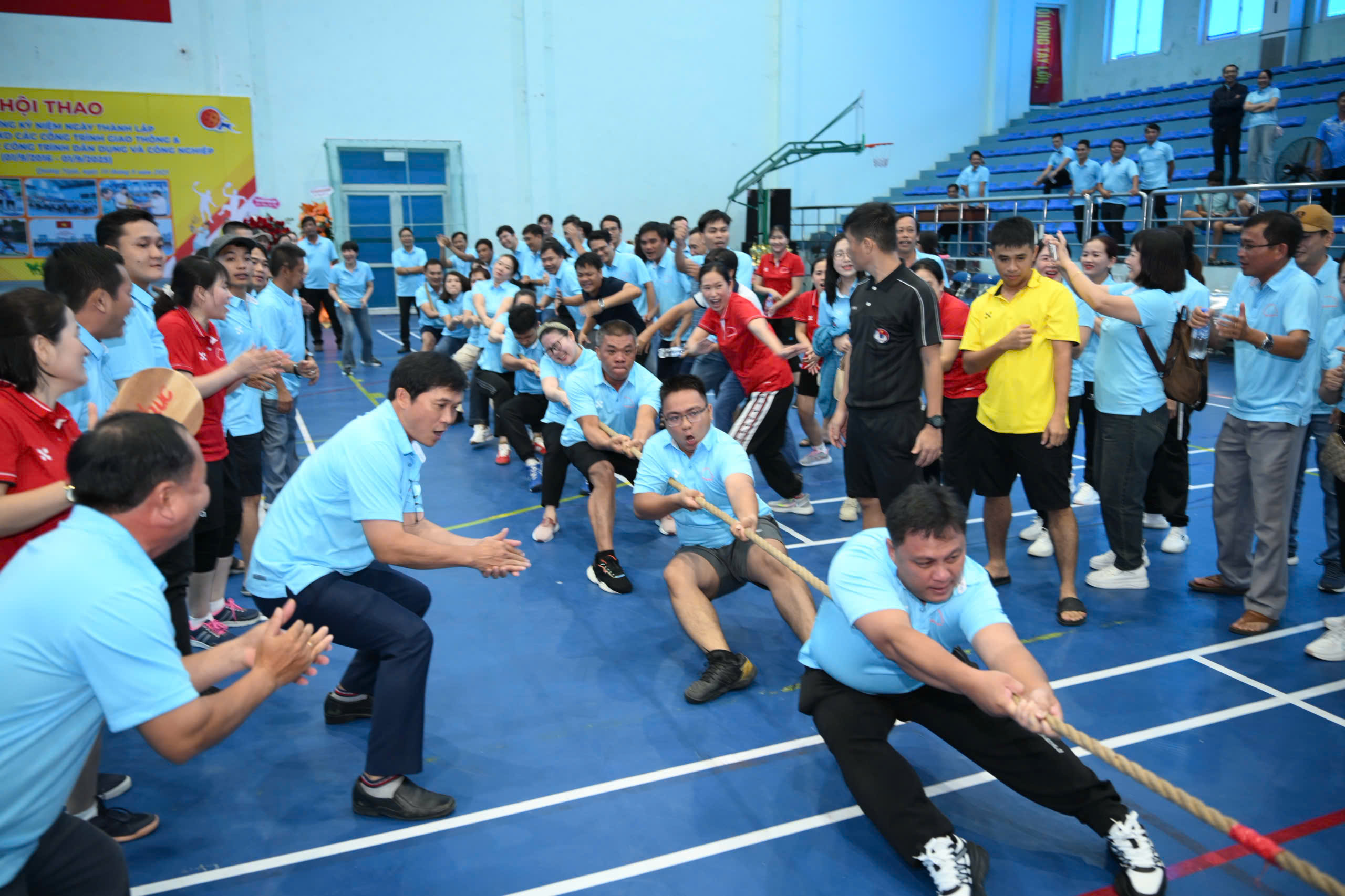 Hội thao ch&agrave;o mừng ng&agrave;y th&agrave;nh lập hai Ban Quản l&yacute; dự &aacute;n x&acirc;y dựng lớn nhất Quảng Ng&atilde;i- Ảnh 7.