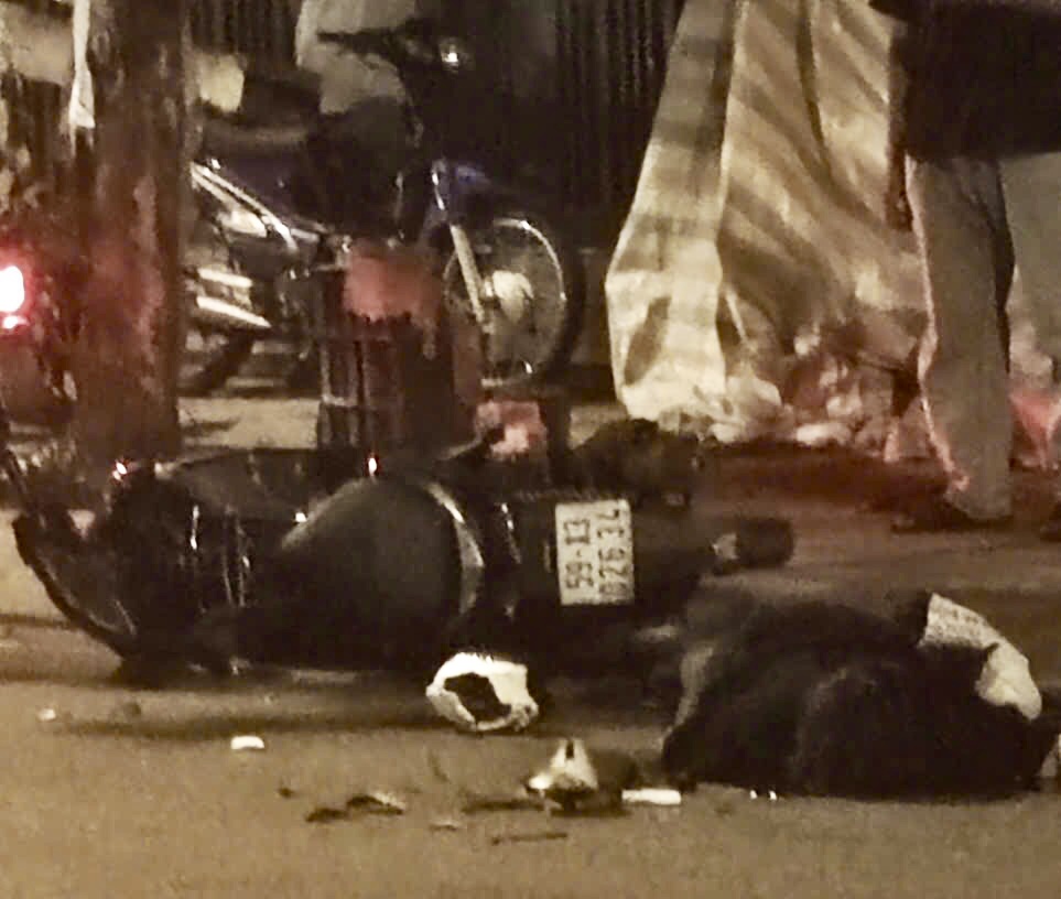 TP.HCM: Nam thanh ni&ecirc;n tử vong tr&ecirc;n &ldquo;con đường tử thần&rdquo; ở phường Thủ Đức- Ảnh 1.