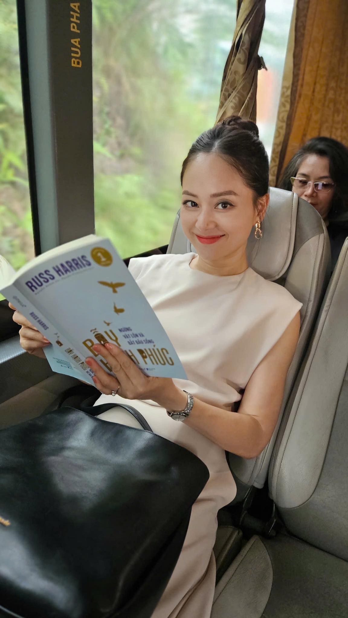 Diễn vi&ecirc;n Lan Phương: "T&ocirc;i đi kh&aacute;m b&aacute;c sĩ t&acirc;m thần khi qu&aacute; sức chịu đựng"- Ảnh 1.