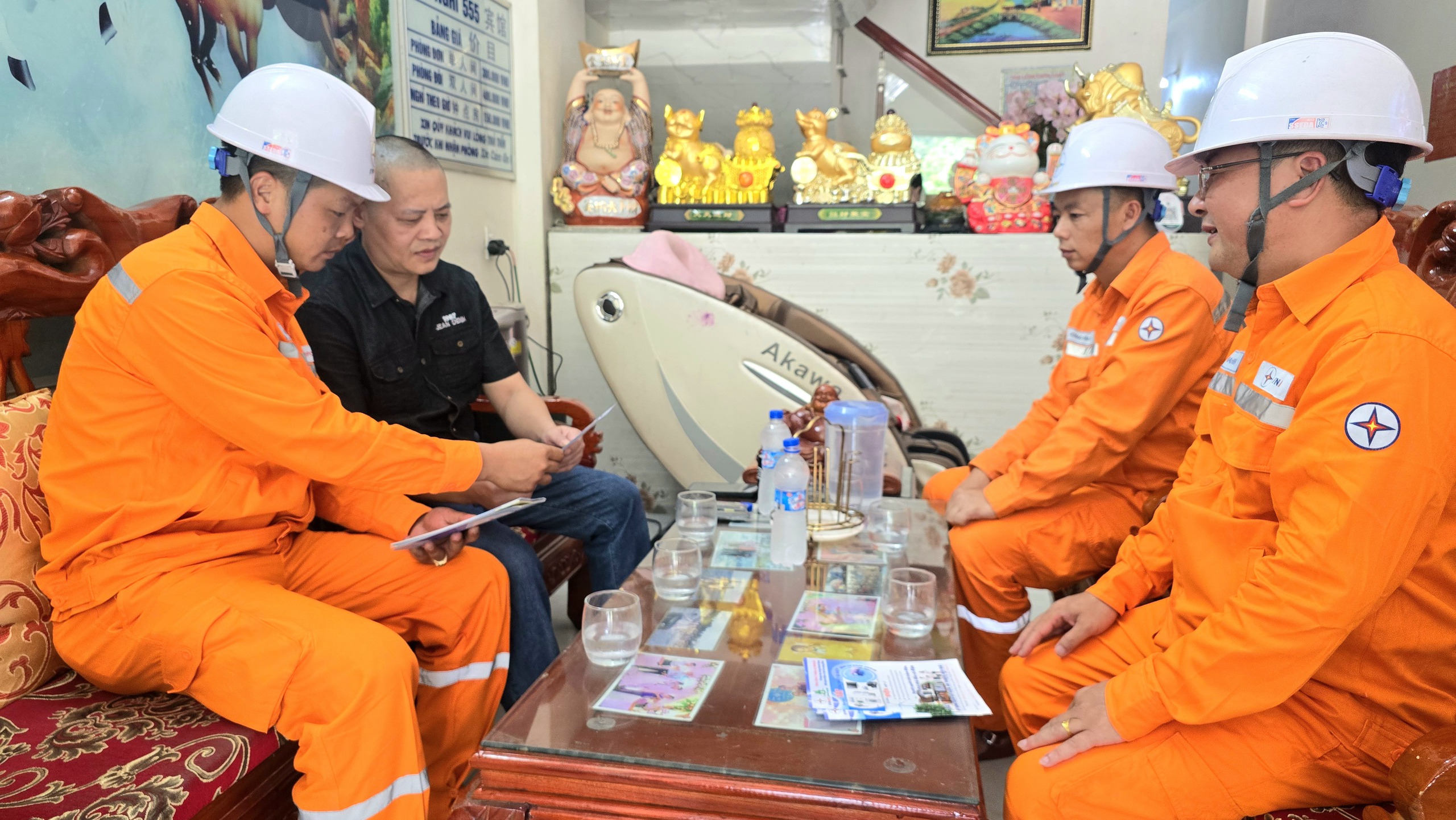 Sau những m&ugrave;a điện căng thẳng, tiết kiệm điện kh&ocirc;ng c&ograve;n l&agrave; chuyện &ldquo;c&oacute; th&igrave; tốt&rdquo;- Ảnh 2.